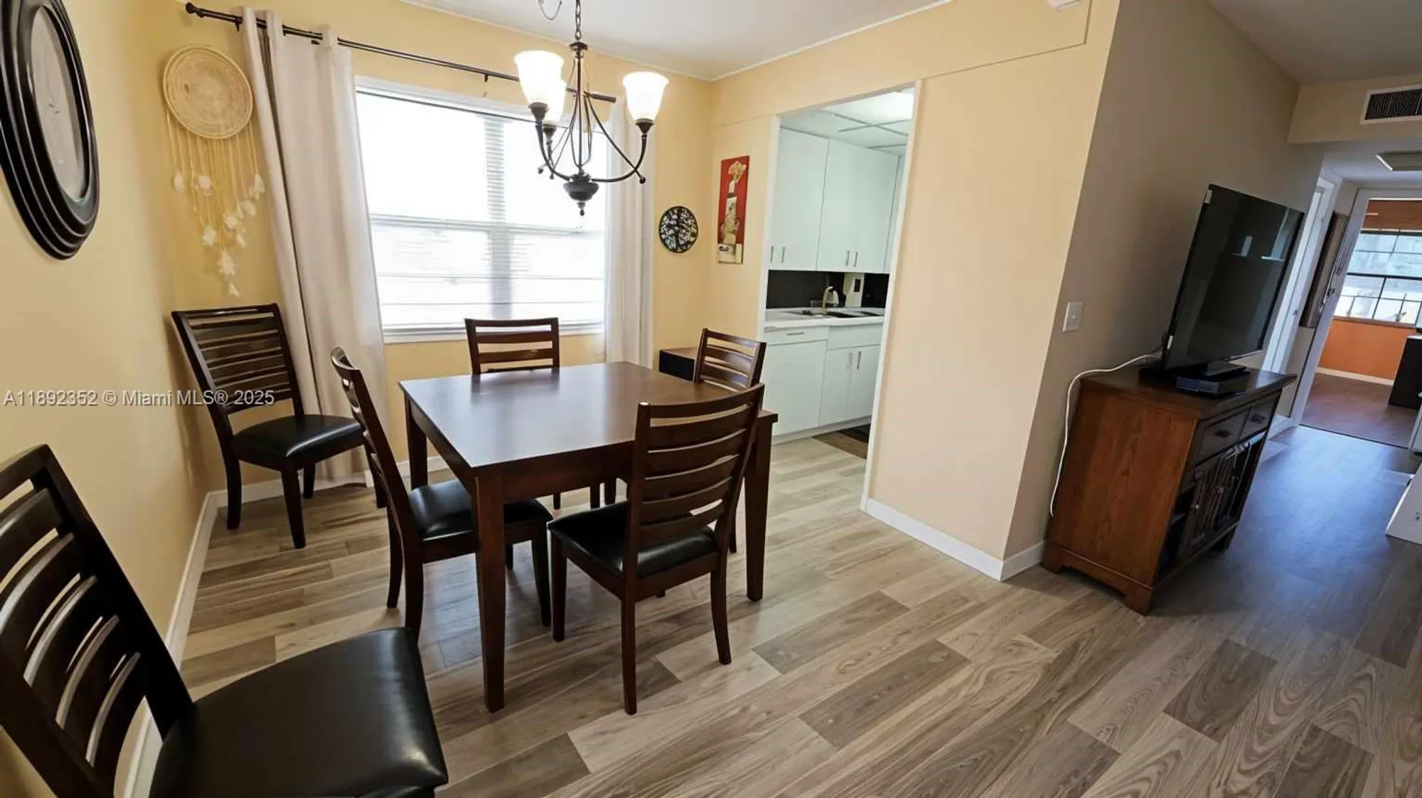 Property Slideshow image 2 of 12 | 1044 harwood d d, Deerfield Beach, FL, 33442