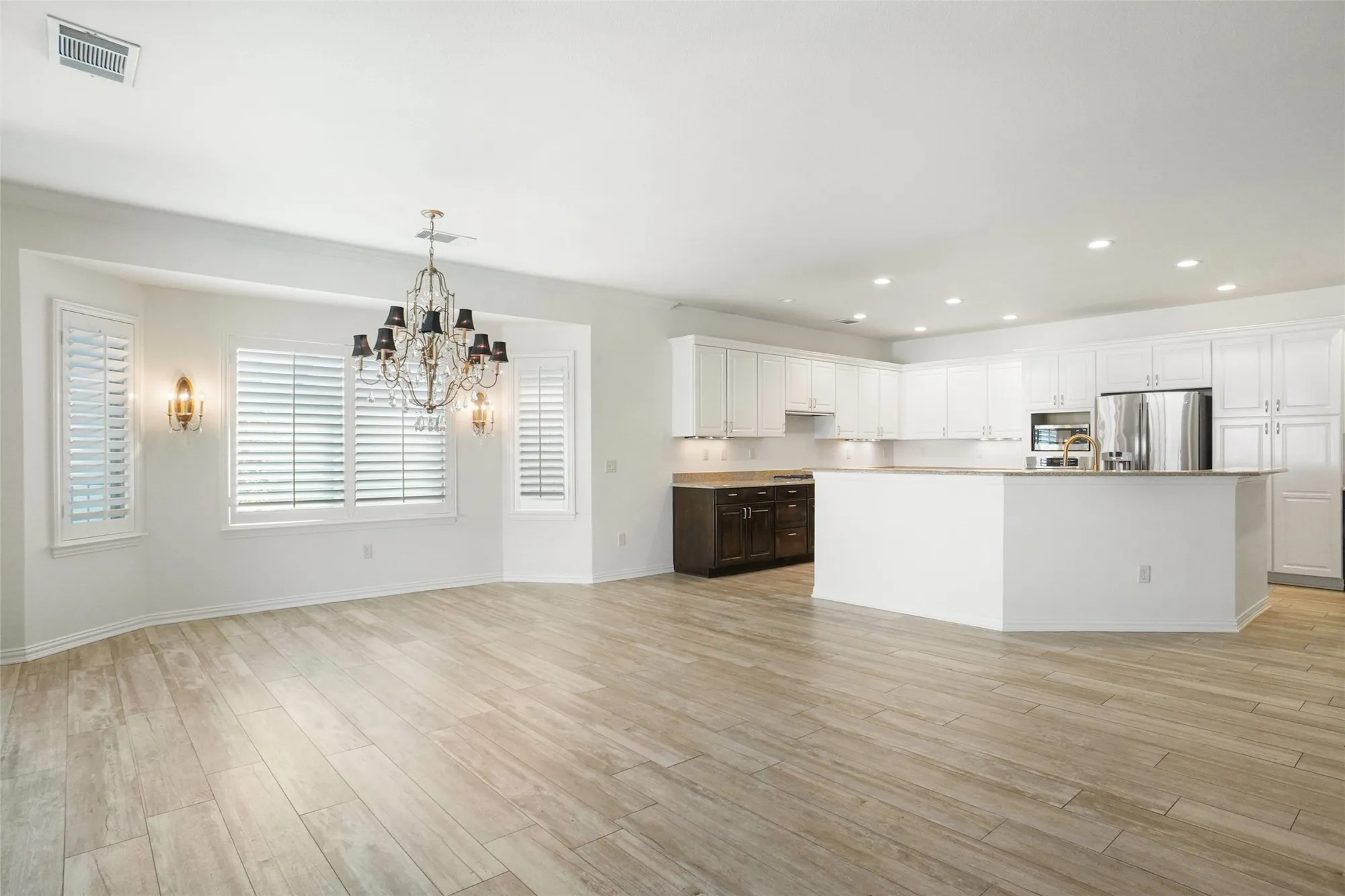 Property Slideshow image 14 of 26 | 11908 clemson dr, Denton, TX, 76207