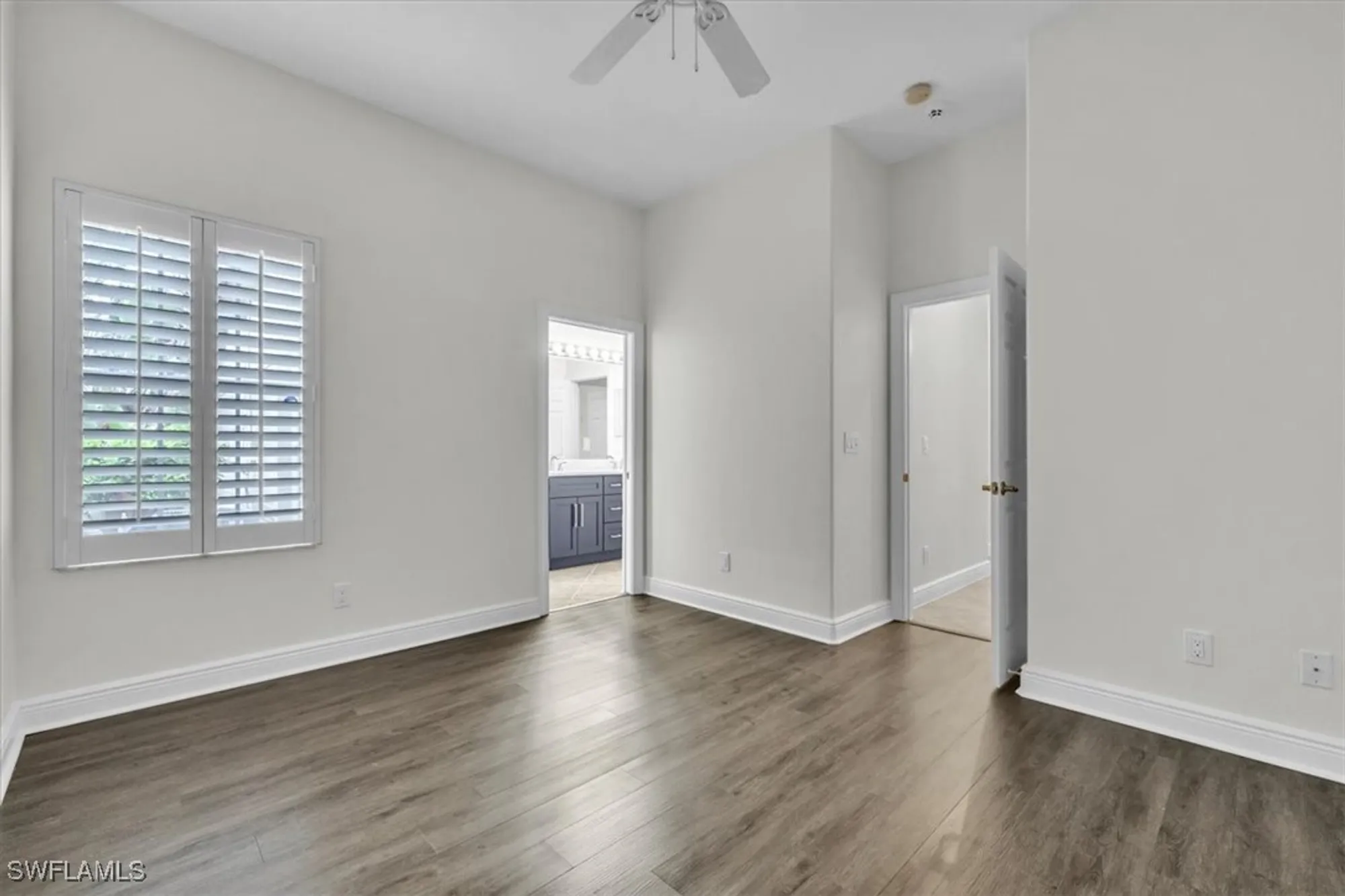 Property Slideshow image 24 of 50 | 837 vistana cir # 20, Naples, FL, 34119