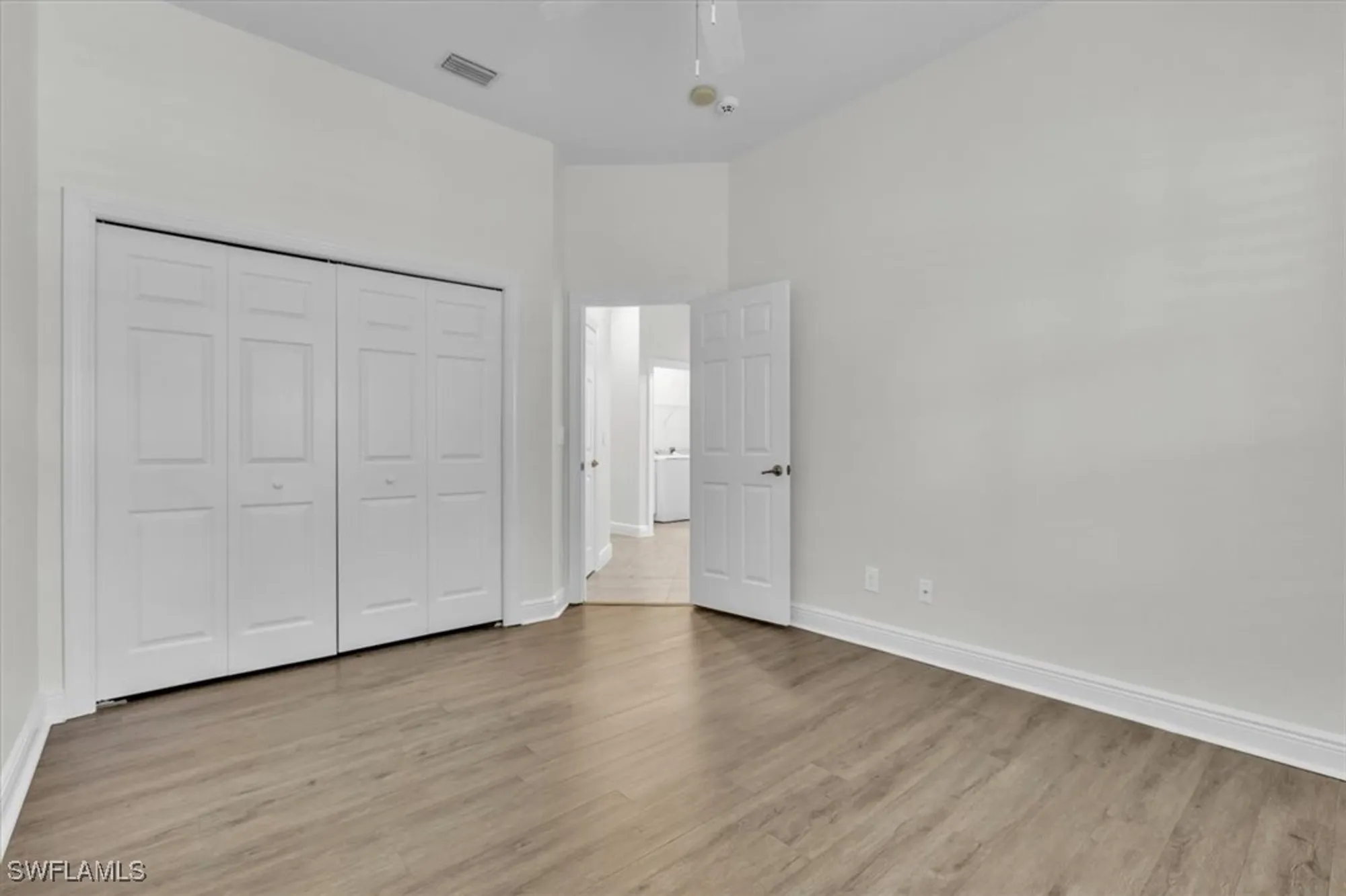 Property Slideshow image 28 of 50 | 837 vistana cir # 20, Naples, FL, 34119