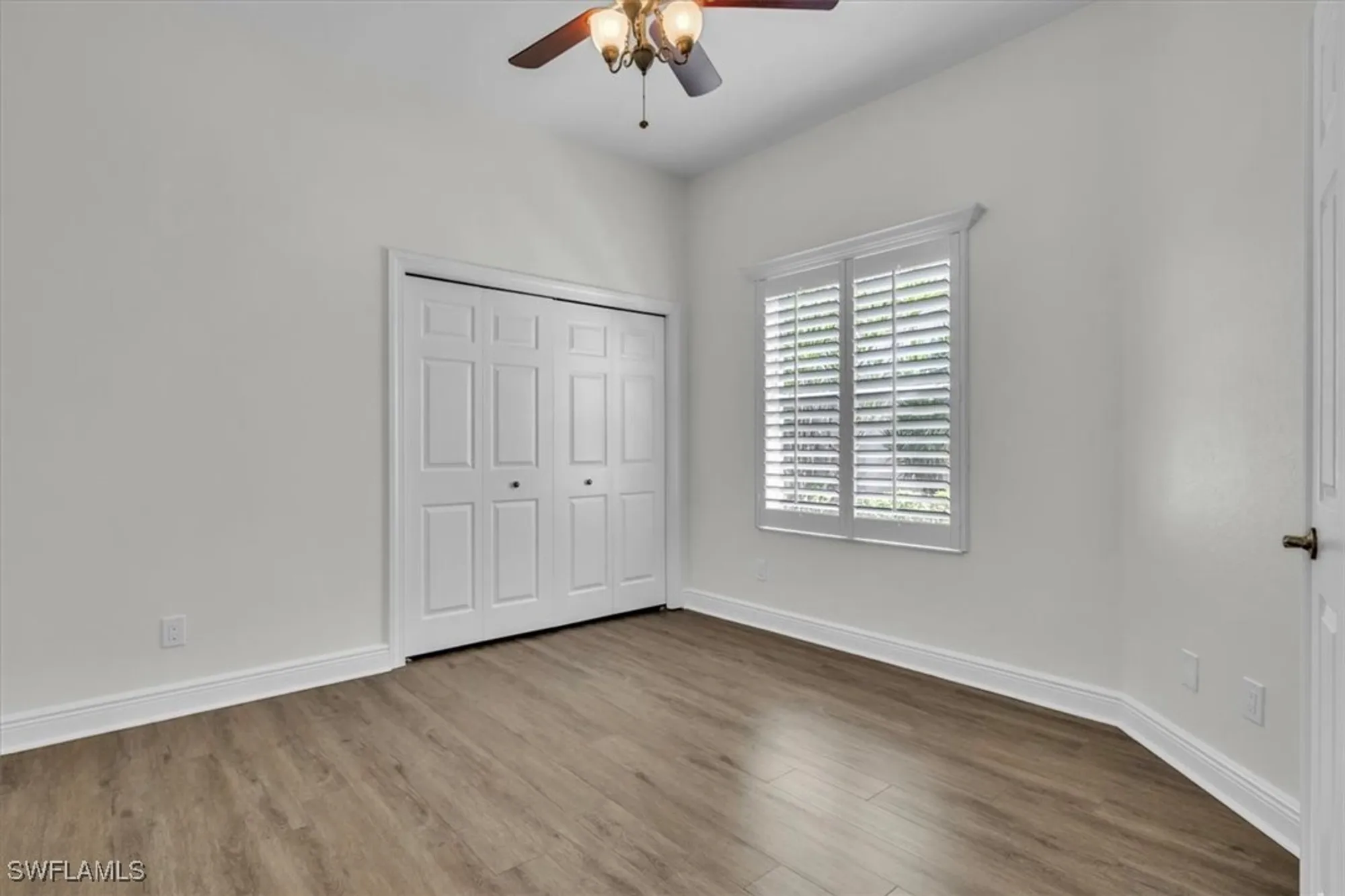 Property Slideshow image 20 of 50 | 837 vistana cir # 20, Naples, FL, 34119