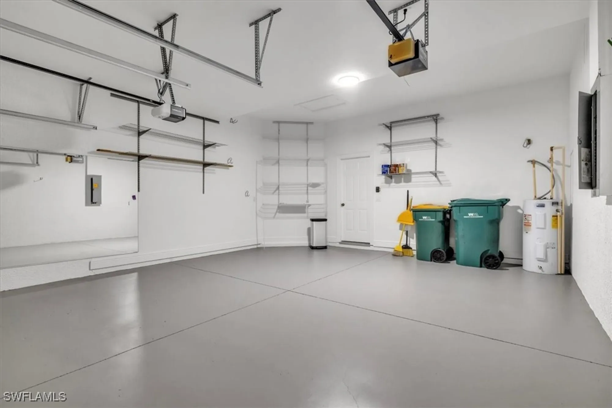 Property Slideshow image 31 of 50 | 837 vistana cir # 20, Naples, FL, 34119