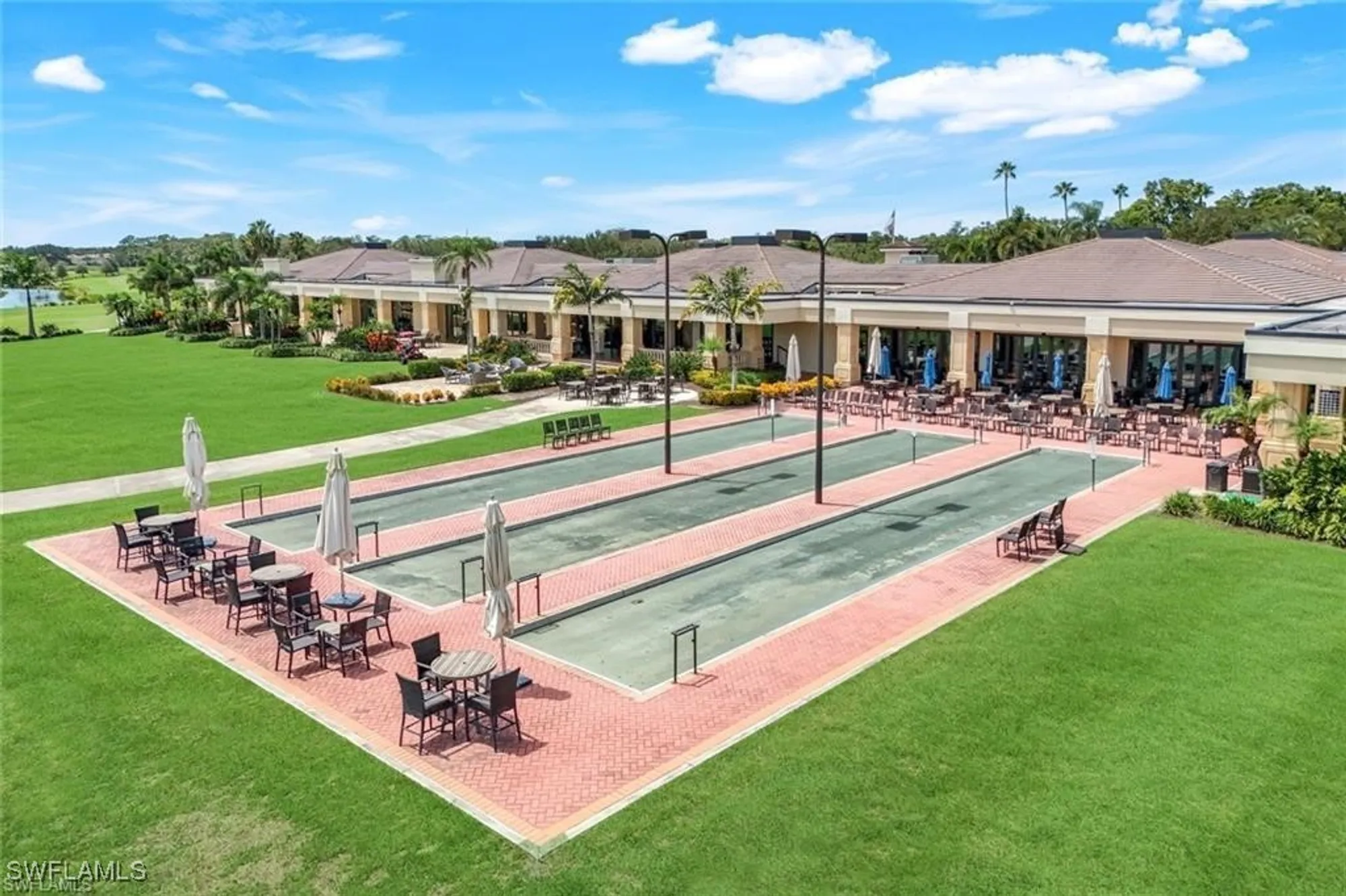 Property Slideshow image 45 of 50 | 837 vistana cir # 20, Naples, FL, 34119