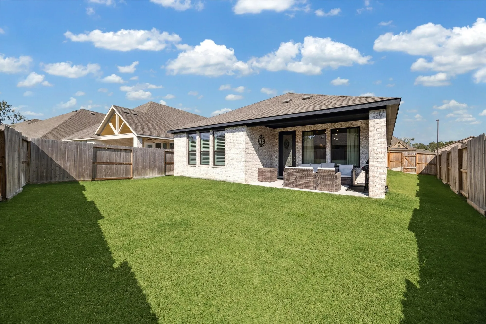 Property Slideshow image 17 of 24 | 7626 tall tree grove ln, Porter, TX, 77365