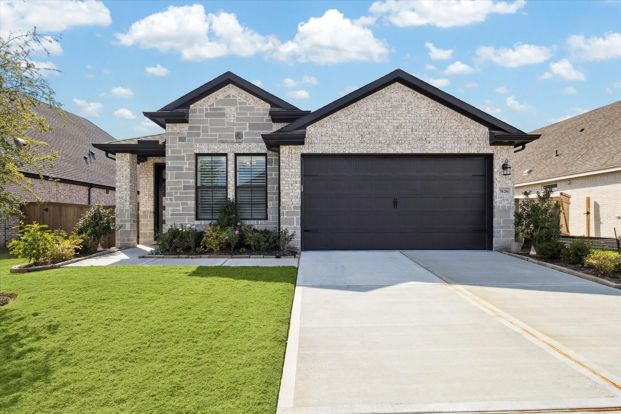 Property Slideshow image 18 of 24 | 7626 tall tree grove ln, Porter, TX, 77365