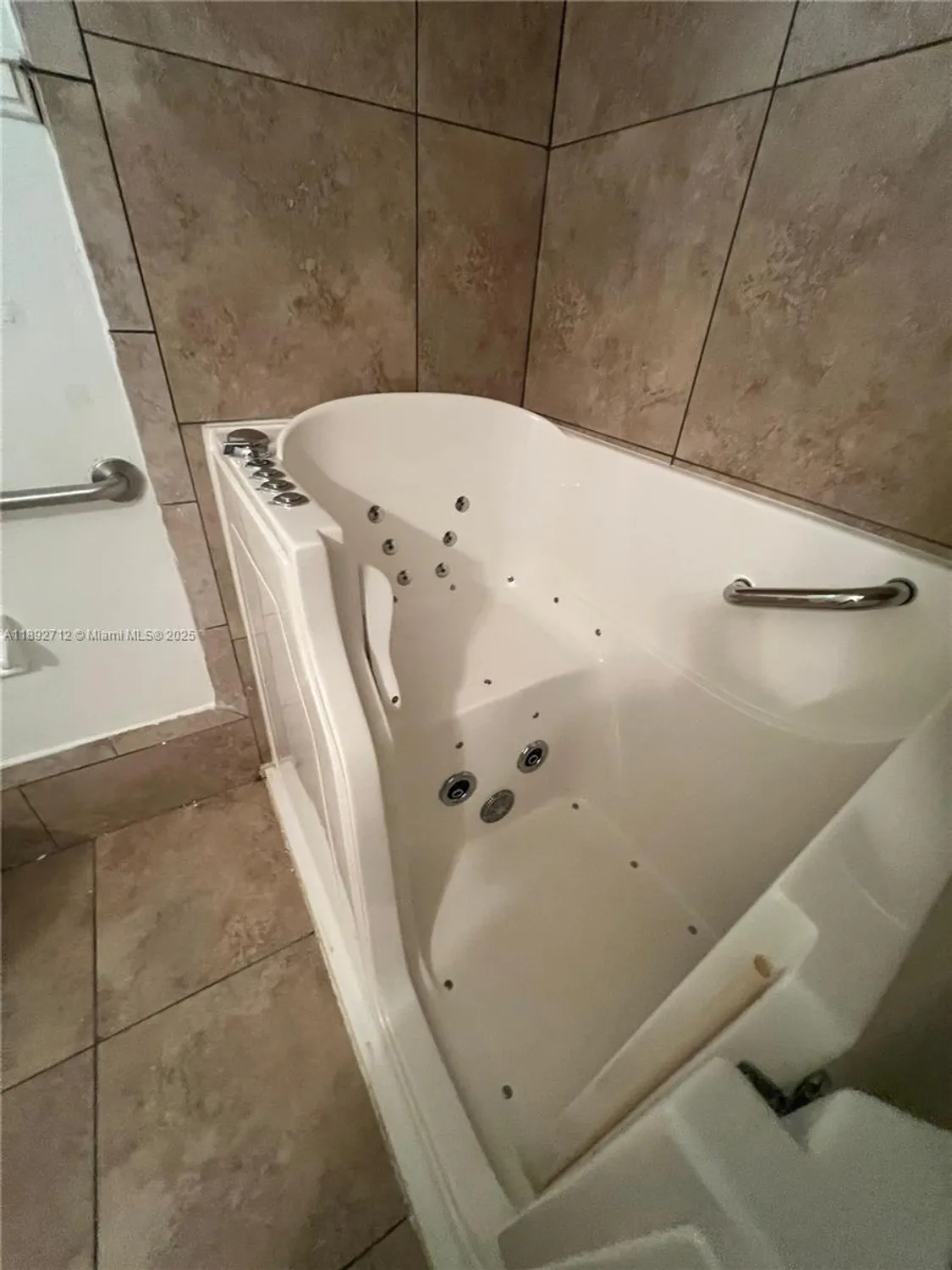 Property Slideshow image 25 of 25 | 8935 sw 104th pl, Ocala, FL, 34481