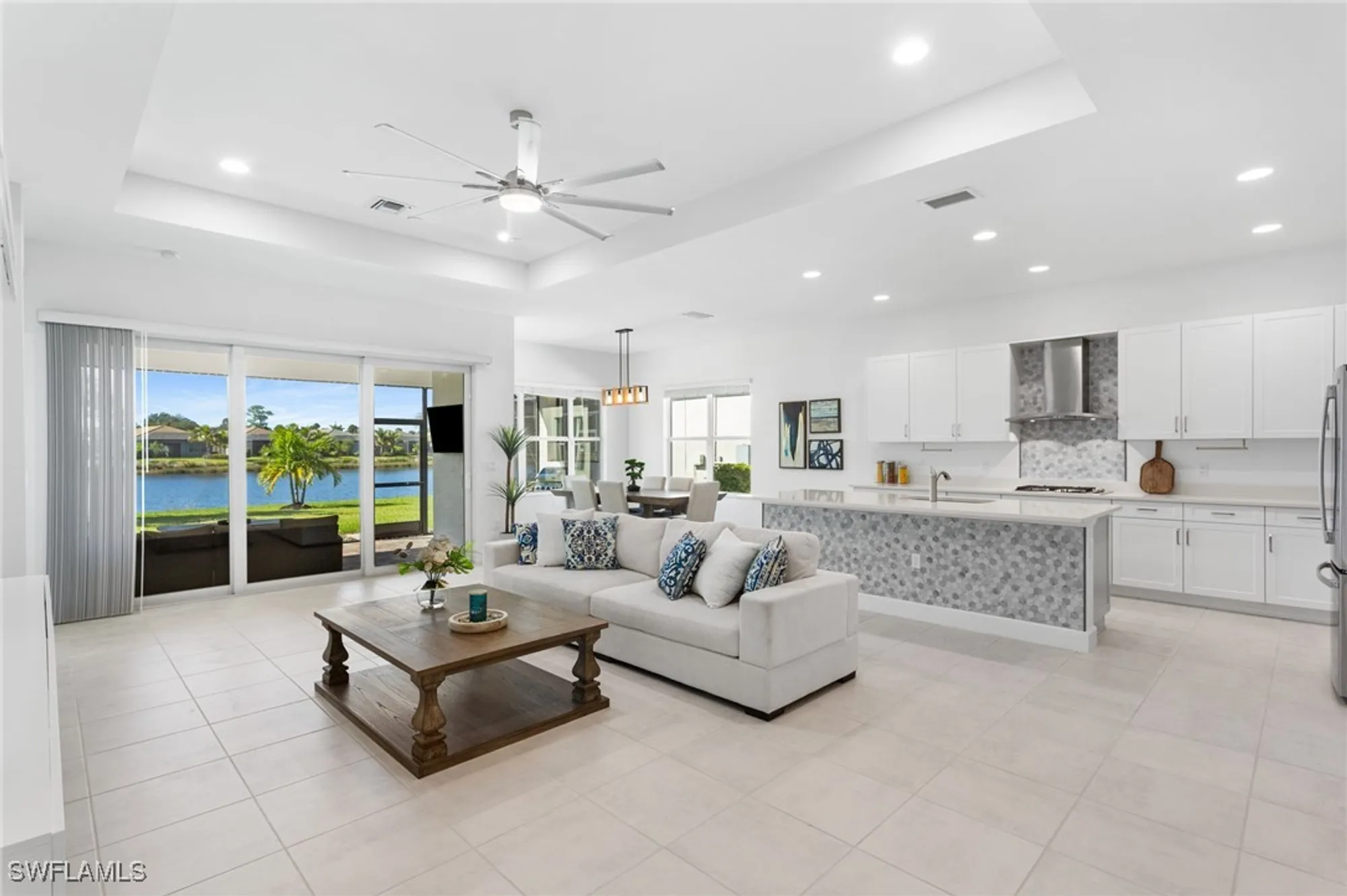 Property Slideshow image 4 of 46 | 11851 hydrangea pl, Naples, FL, 34120