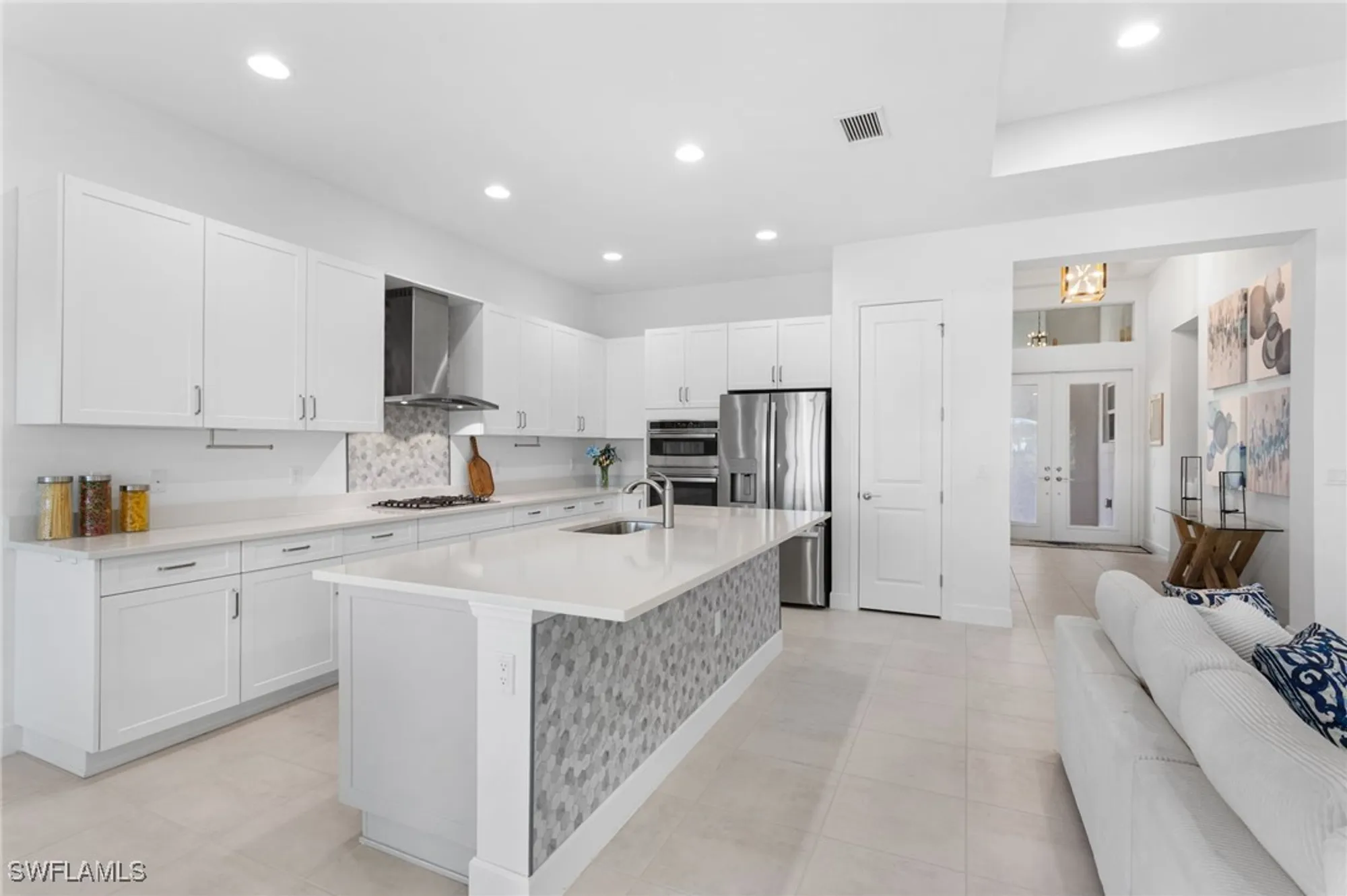 Property Slideshow image 8 of 46 | 11851 hydrangea pl, Naples, FL, 34120