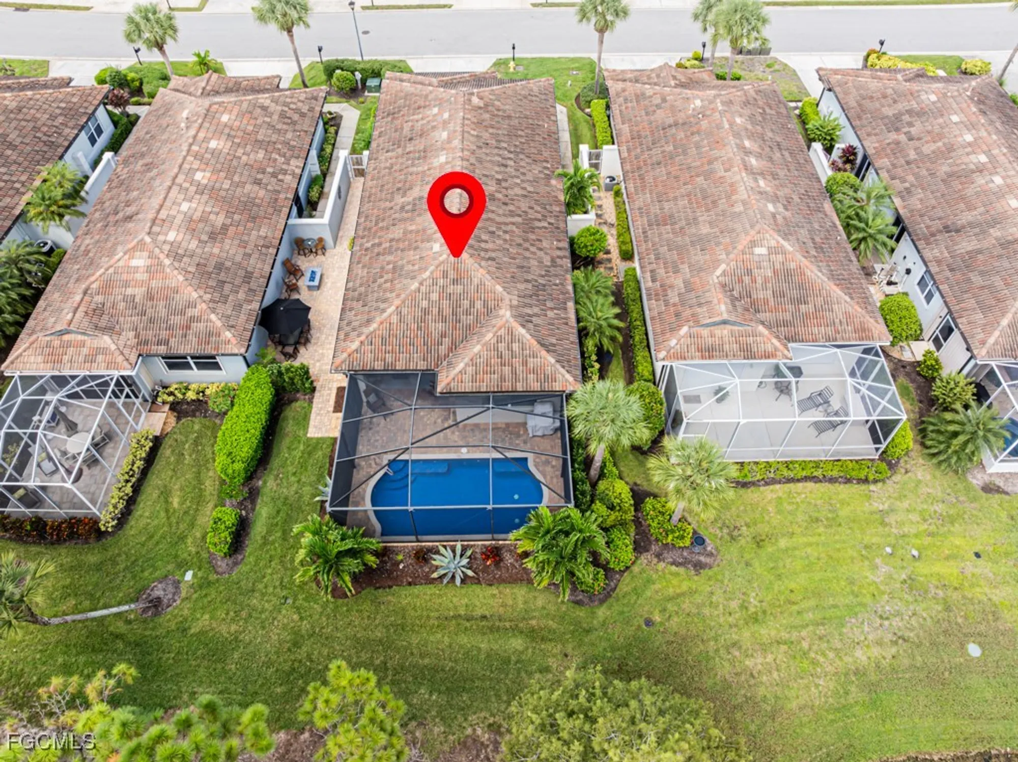 Property Slideshow image 25 of 36 | 10553 avila cir, Fort Myers, FL, 33913