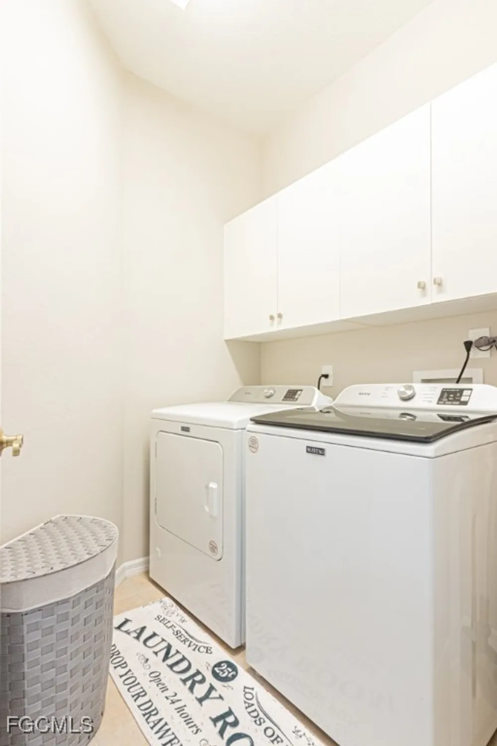 Property Slideshow image 22 of 36 | 10553 avila cir, Fort Myers, FL, 33913