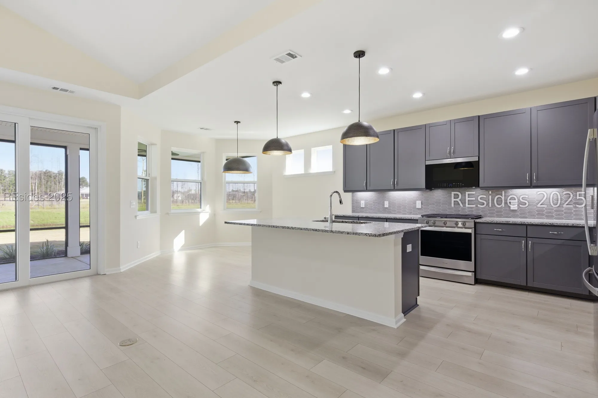 Property Slideshow image 6 of 100 | 90 fins right ln, Hardeeville, SC, 29927