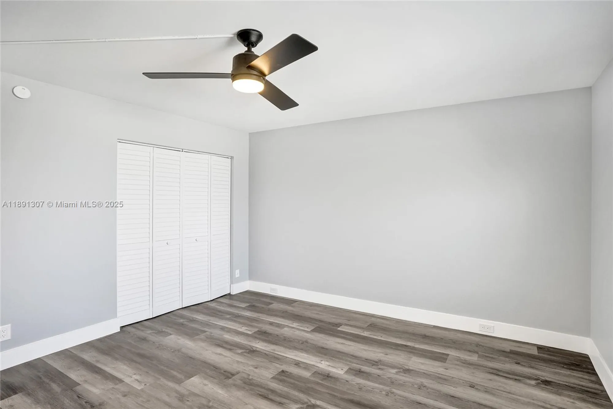 Property Slideshow image 25 of 72 | 3001 portofino isle k2, Coconut Creek, FL, 33066