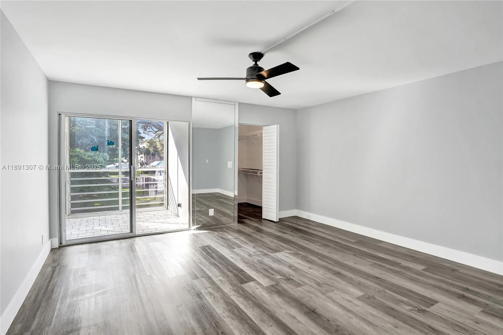 Property Slideshow image 27 of 72 | 3001 portofino isle k2, Coconut Creek, FL, 33066