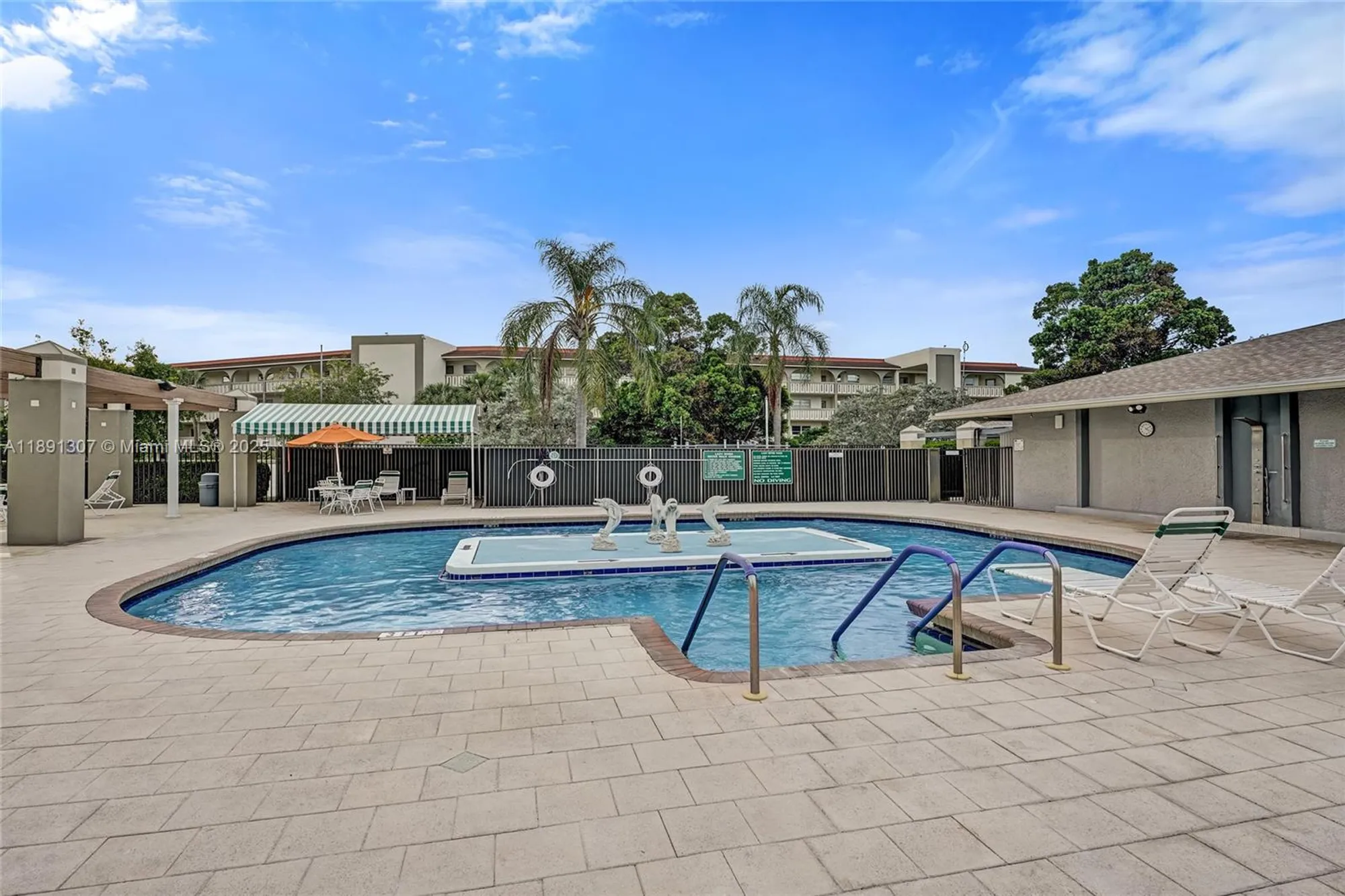 Property Slideshow image 40 of 72 | 3001 portofino isle k2, Coconut Creek, FL, 33066