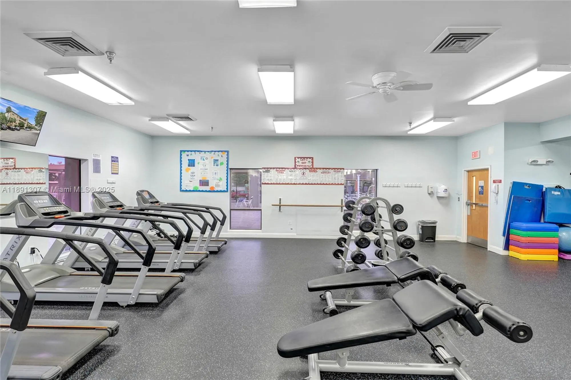 Property Slideshow image 41 of 72 | 3001 portofino isle k2, Coconut Creek, FL, 33066