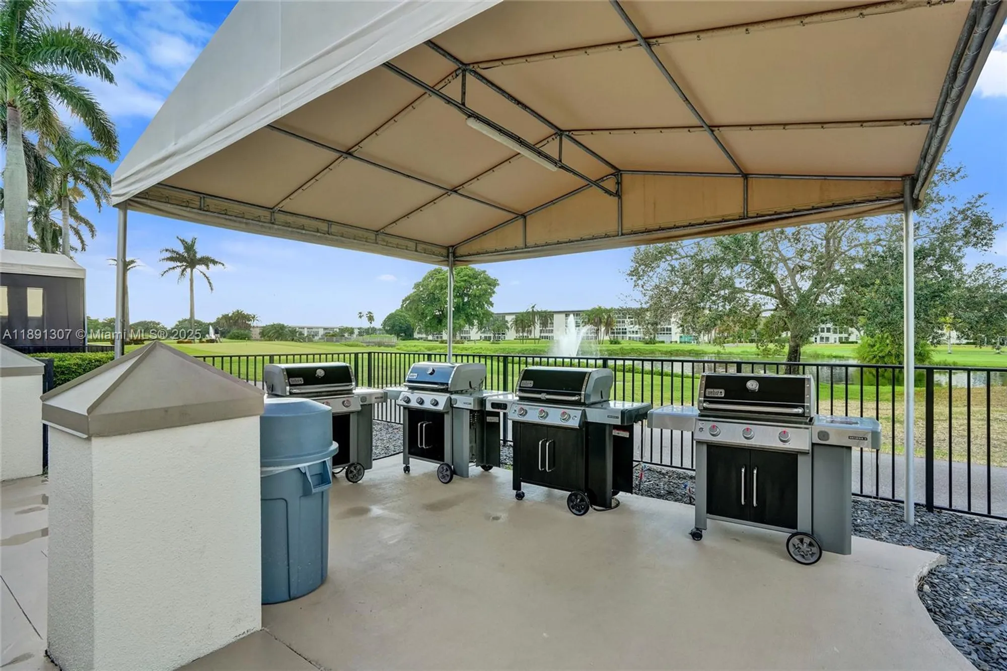 Property Slideshow image 55 of 72 | 3001 portofino isle k2, Coconut Creek, FL, 33066
