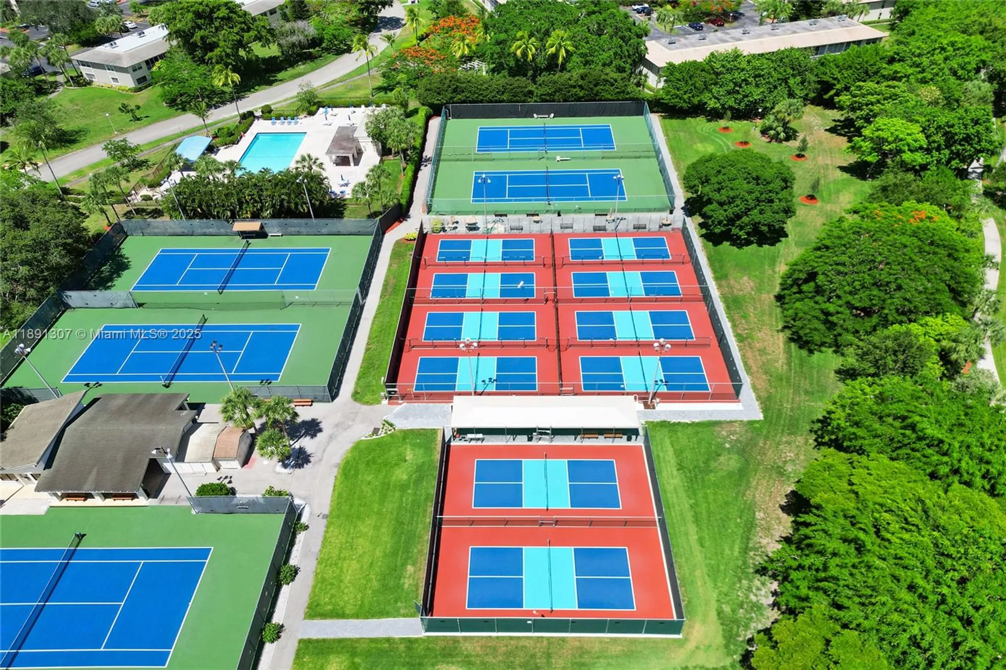 Property Slideshow image 66 of 72 | 3001 portofino isle k2, Coconut Creek, FL, 33066