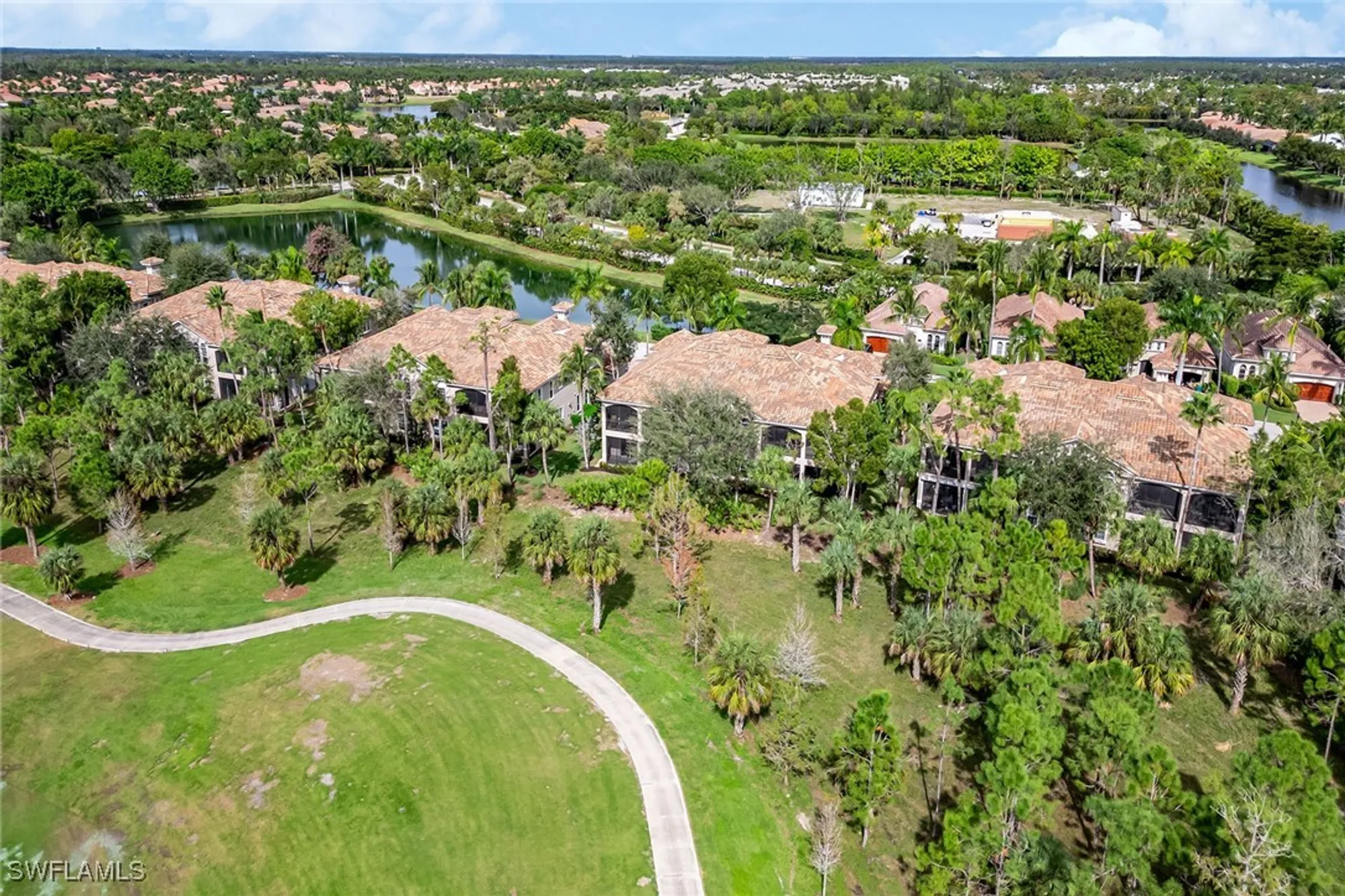 Property Slideshow image 30 of 50 | 9134 cherry oaks ln 102, Naples, FL, 34114