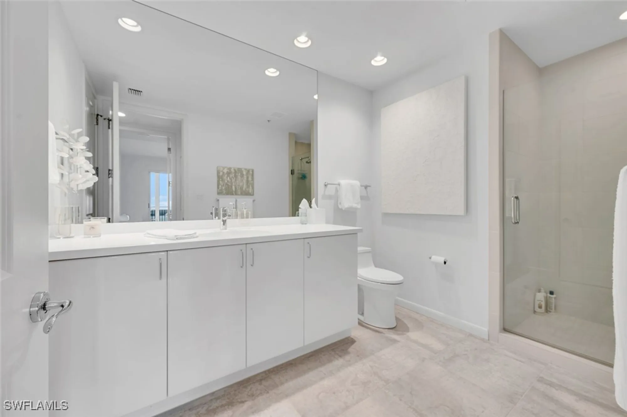 Property Slideshow image 16 of 23 | 4951 bonita bay blvd 1604, Bonita Springs, FL, 34134