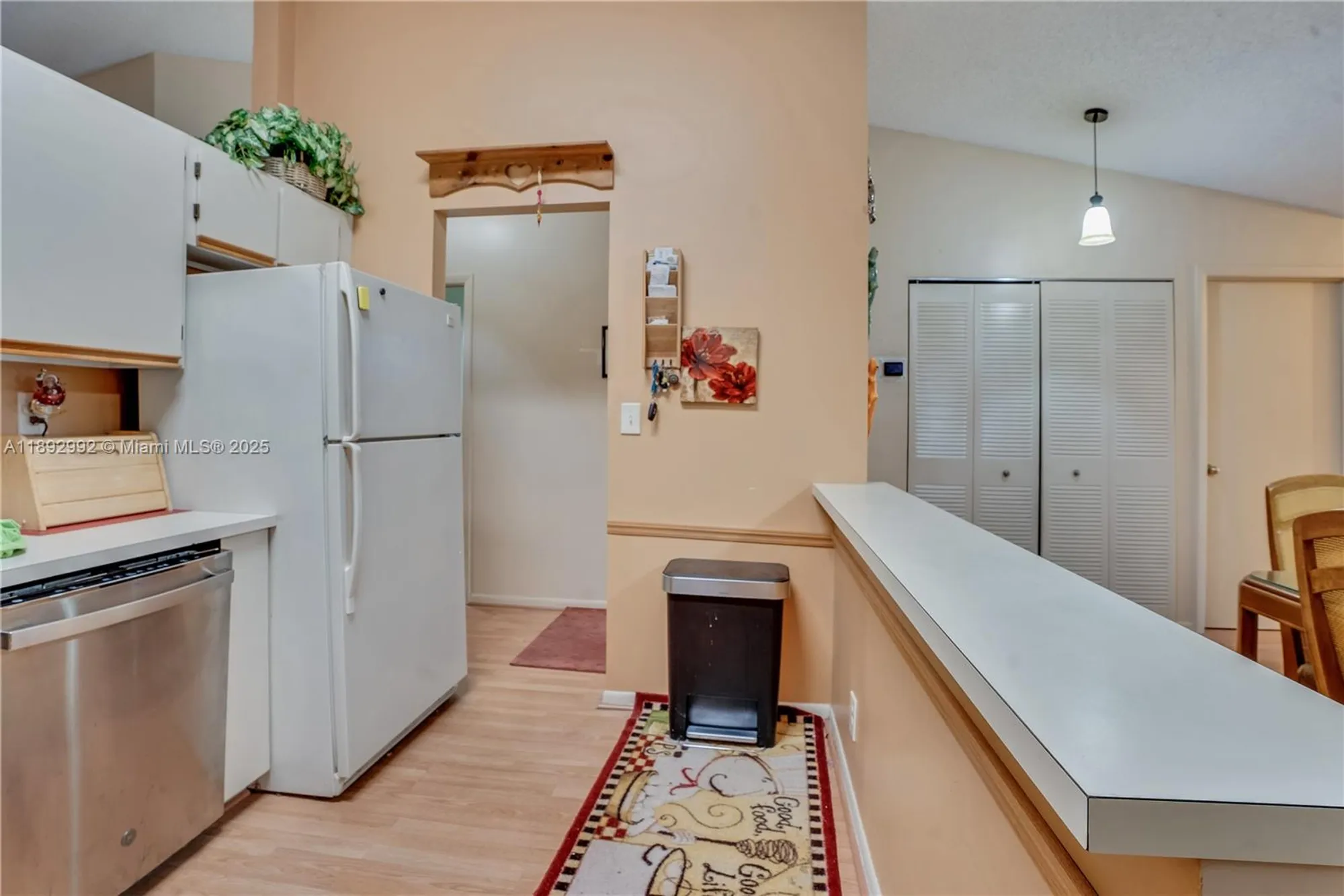 Property Slideshow image 17 of 50 | 7641 nw 99th ave, Tamarac, FL, 33321