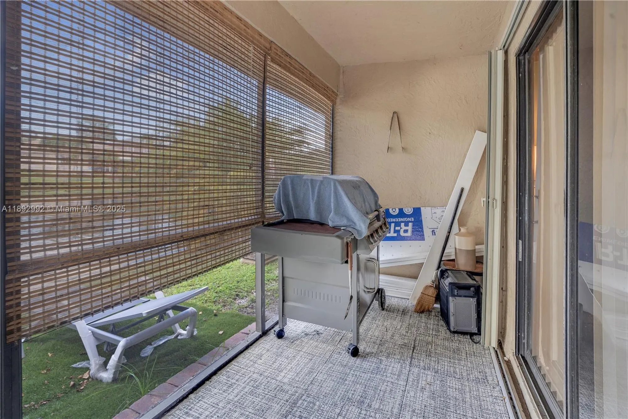 Property Slideshow image 29 of 50 | 7641 nw 99th ave, Tamarac, FL, 33321