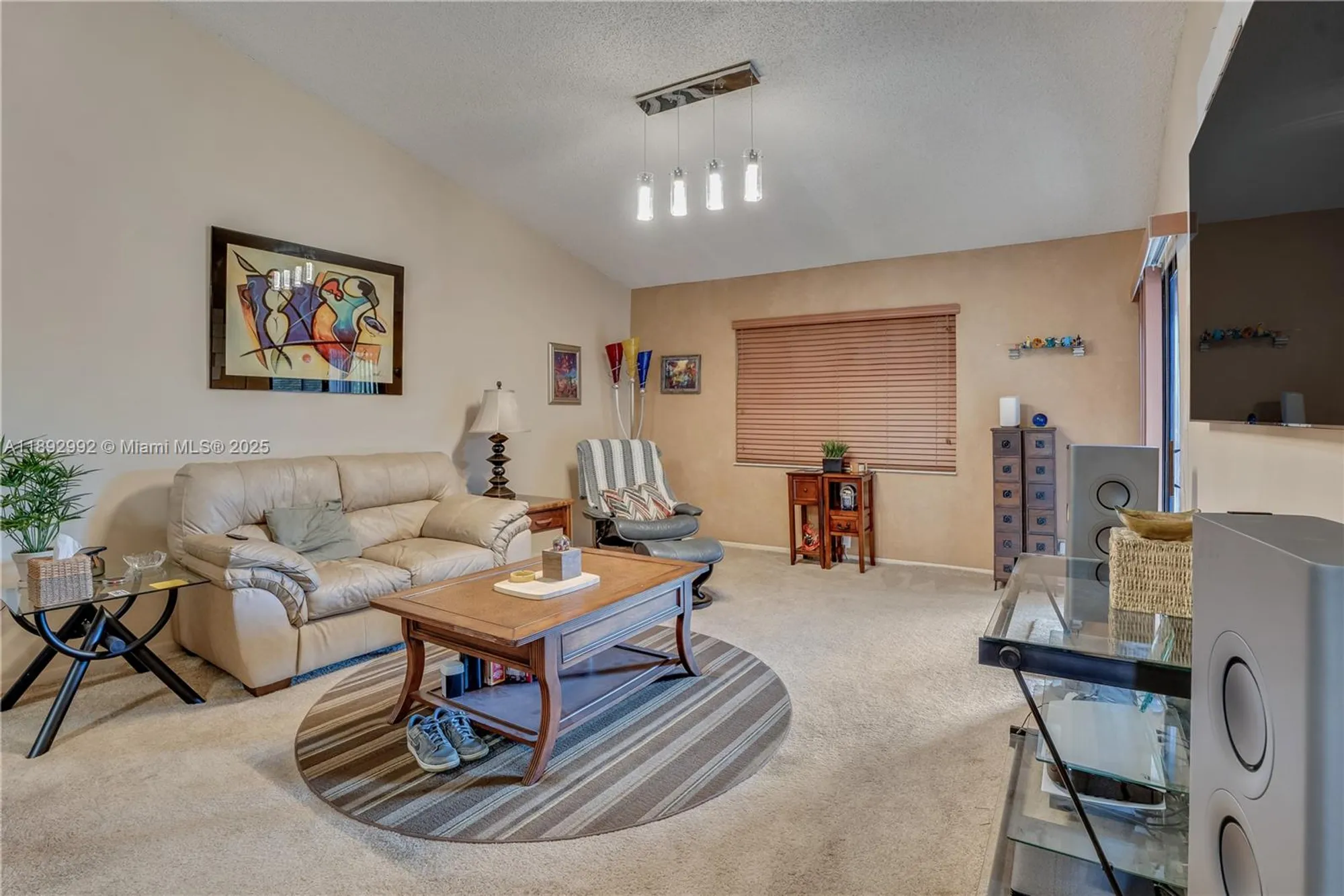 Property Slideshow image 20 of 50 | 7641 nw 99th ave, Tamarac, FL, 33321