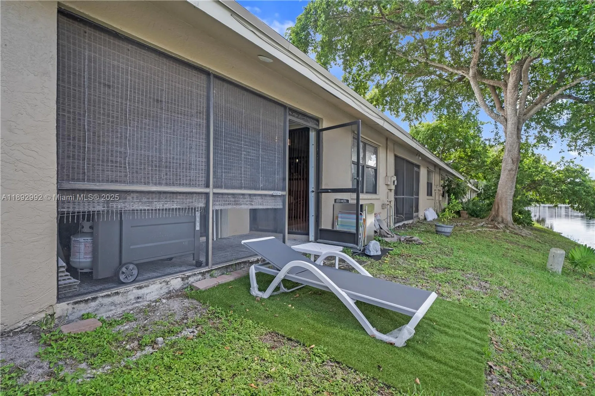 Property Slideshow image 32 of 50 | 7641 nw 99th ave, Tamarac, FL, 33321