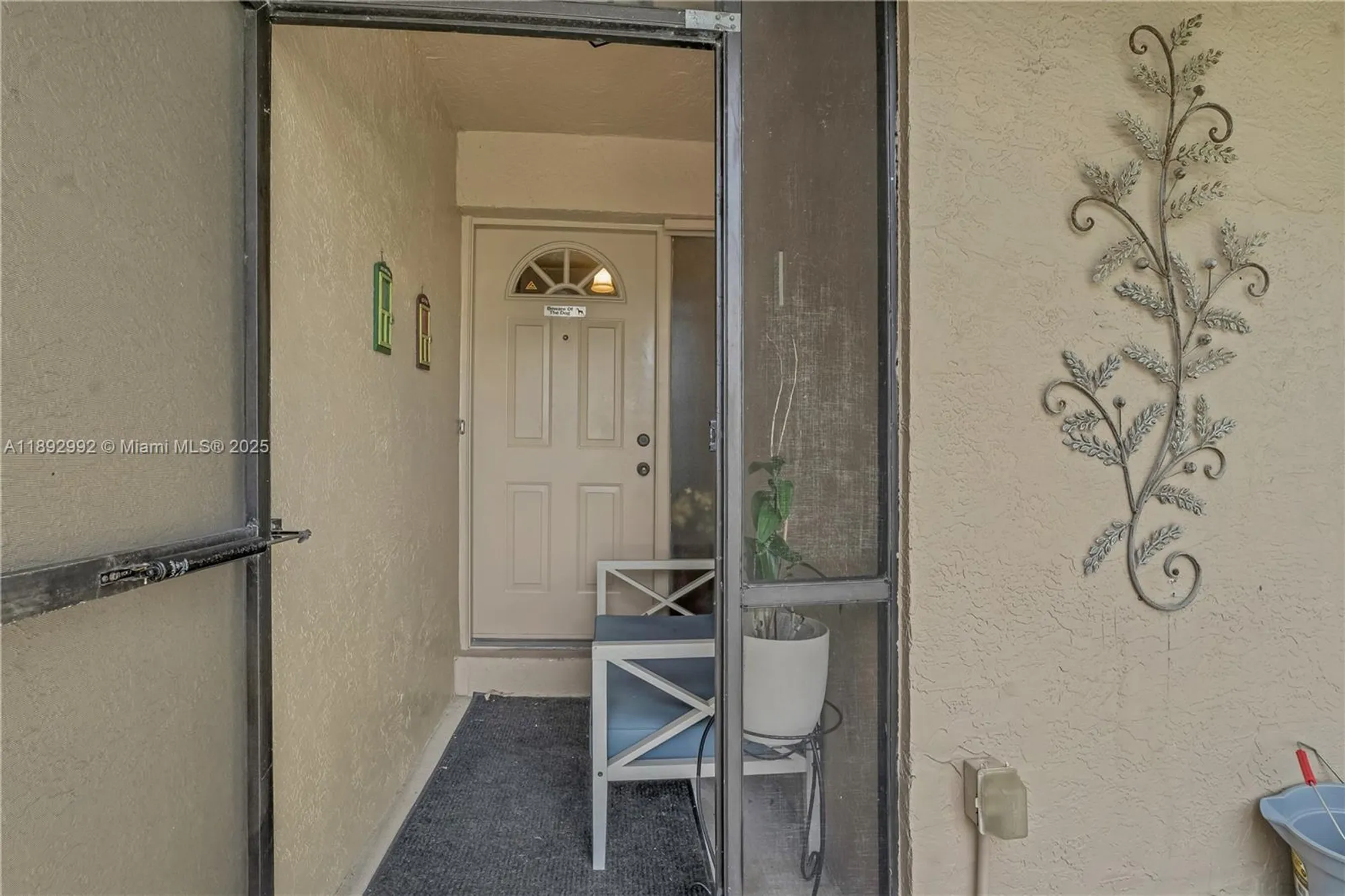 Property Slideshow image 7 of 50 | 7641 nw 99th ave, Tamarac, FL, 33321