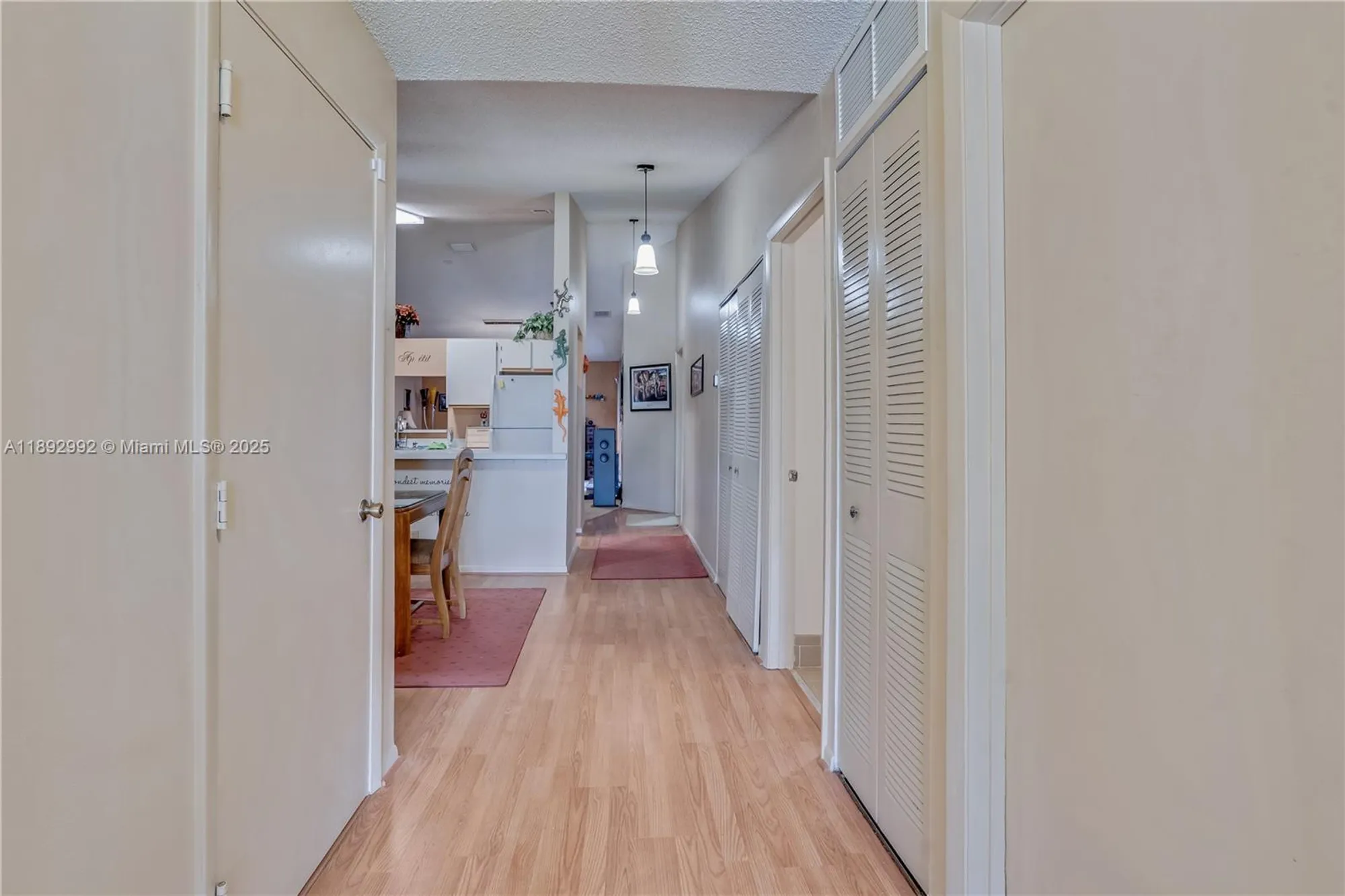 Property Slideshow image 8 of 50 | 7641 nw 99th ave, Tamarac, FL, 33321