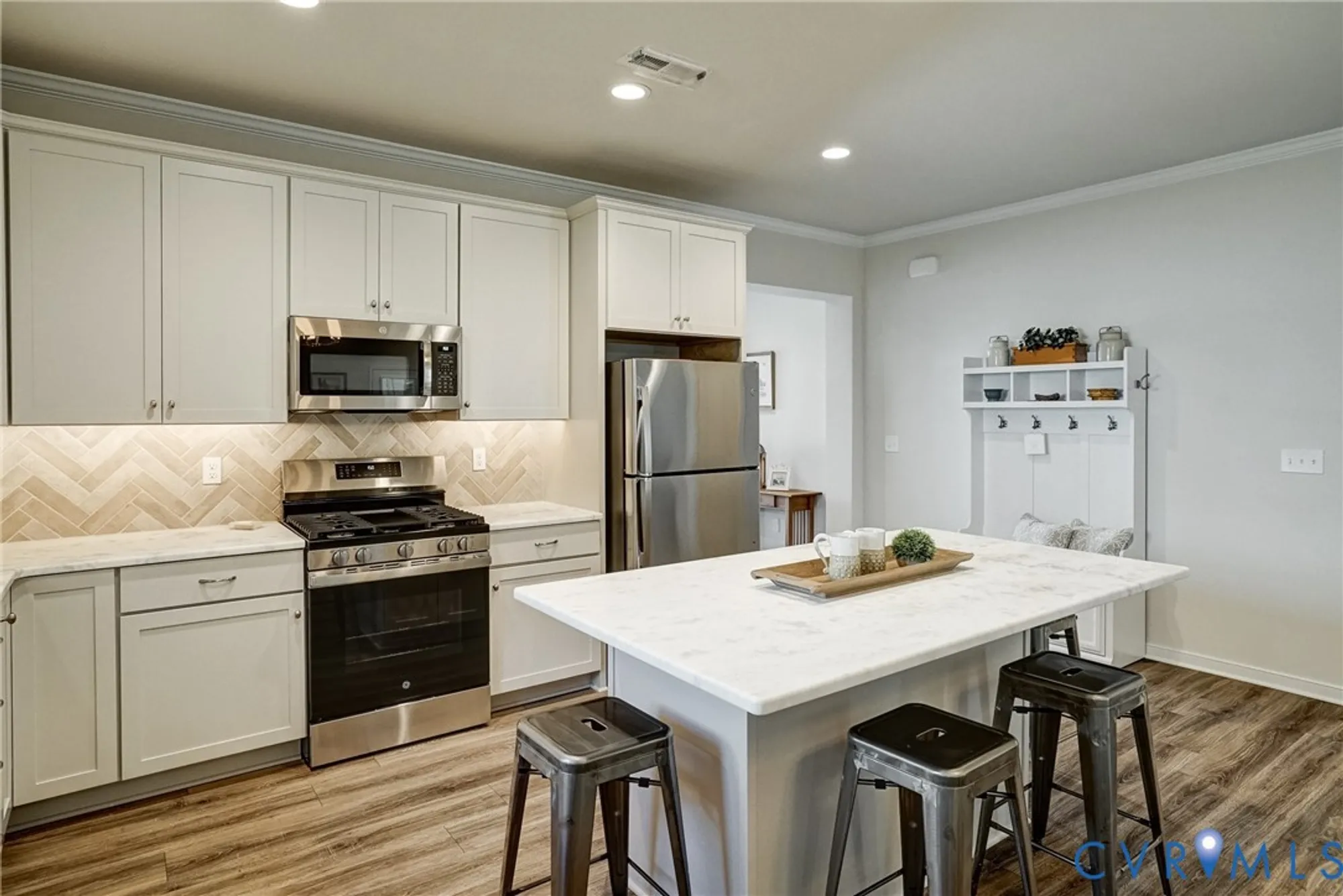 Property Slideshow image 19 of 50 | 7516 indian river run, Henrico, VA, 23231