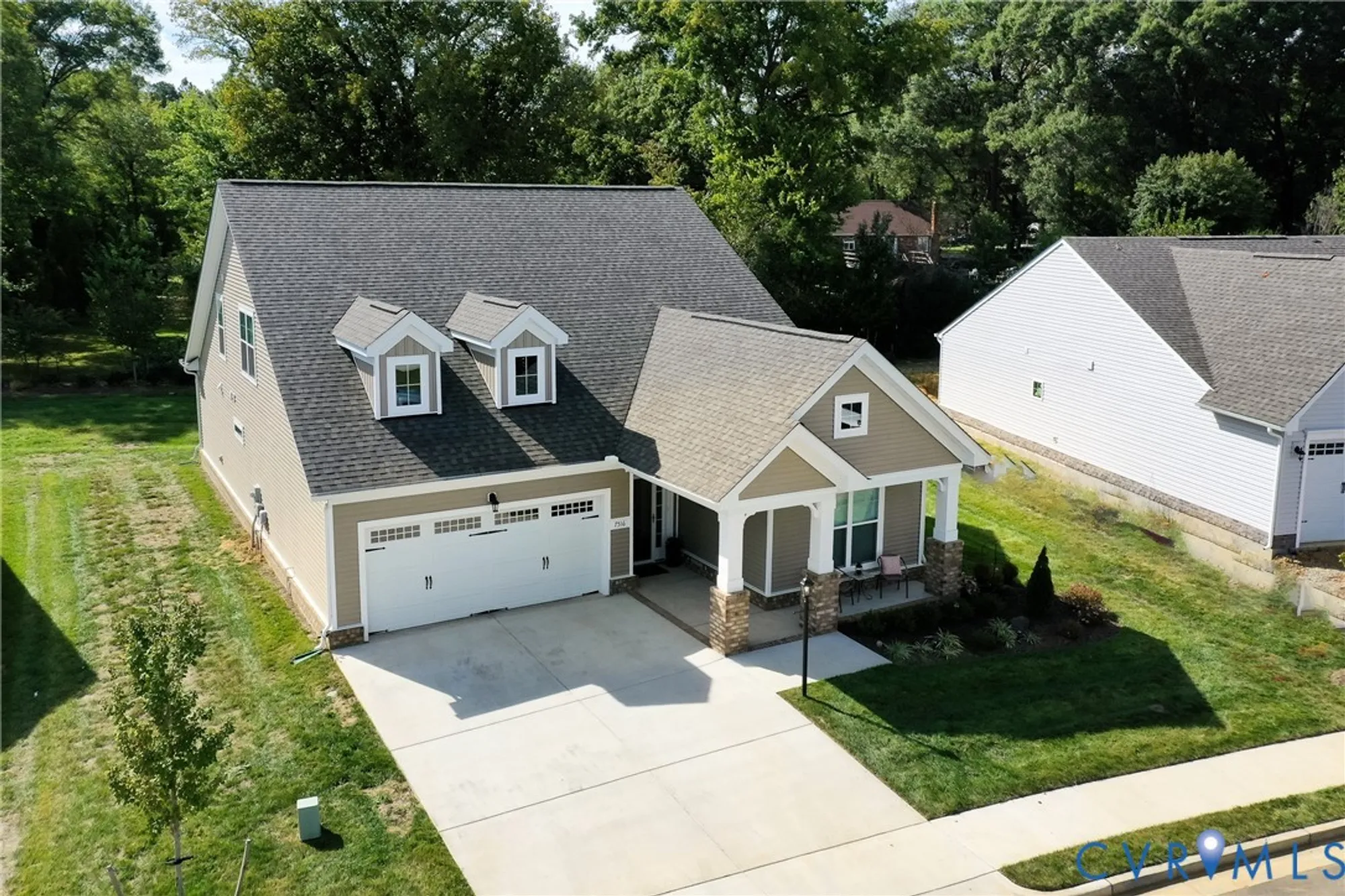 Property Slideshow image 2 of 50 | 7516 indian river run, Henrico, VA, 23231