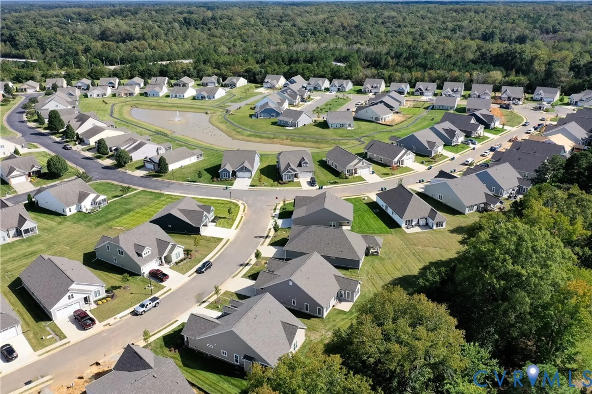 Property Slideshow image 4 of 50 | 7516 indian river run, Henrico, VA, 23231