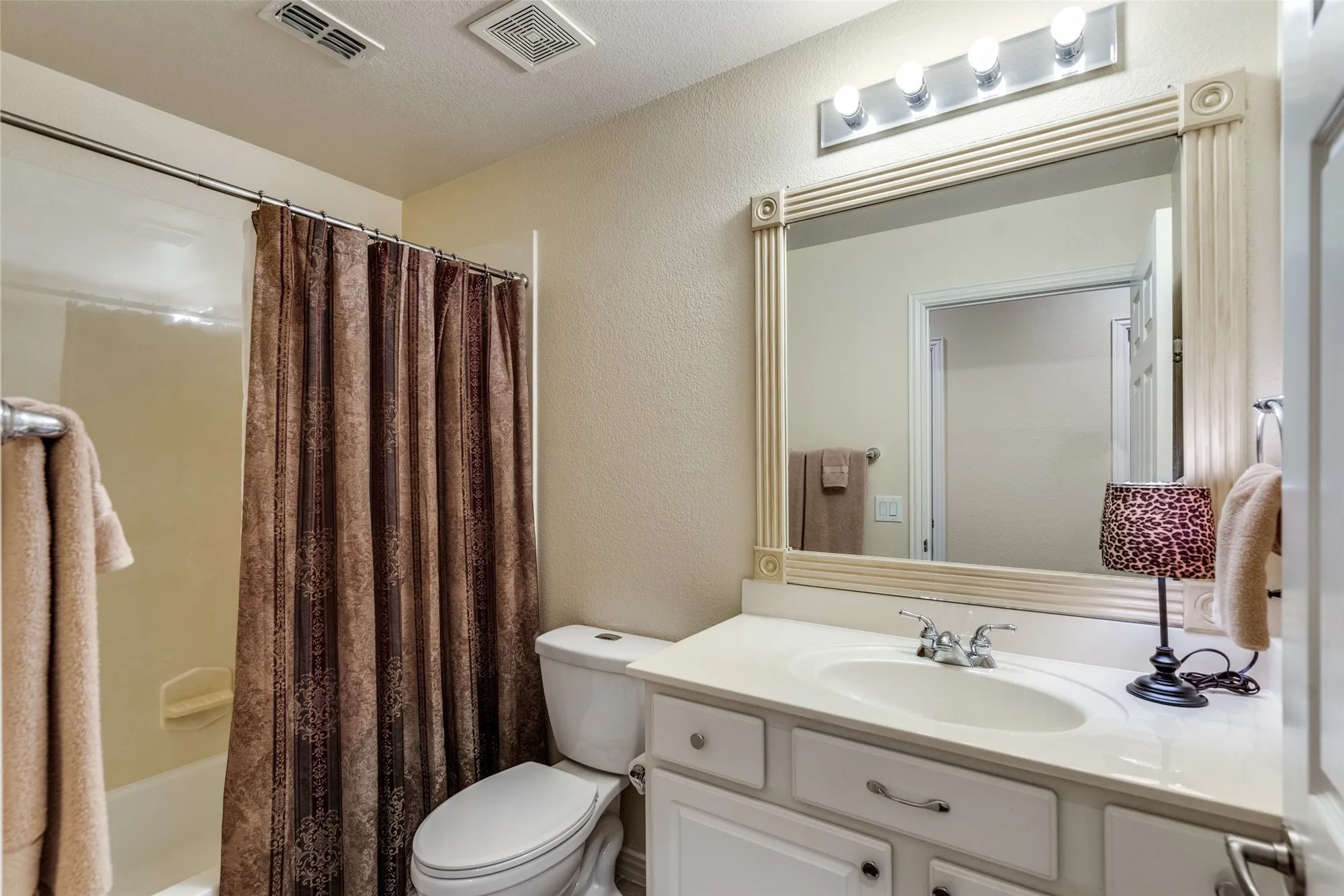 Property Slideshow image 16 of 22 | 1309 quaker dr, Fairview, TX, 75069