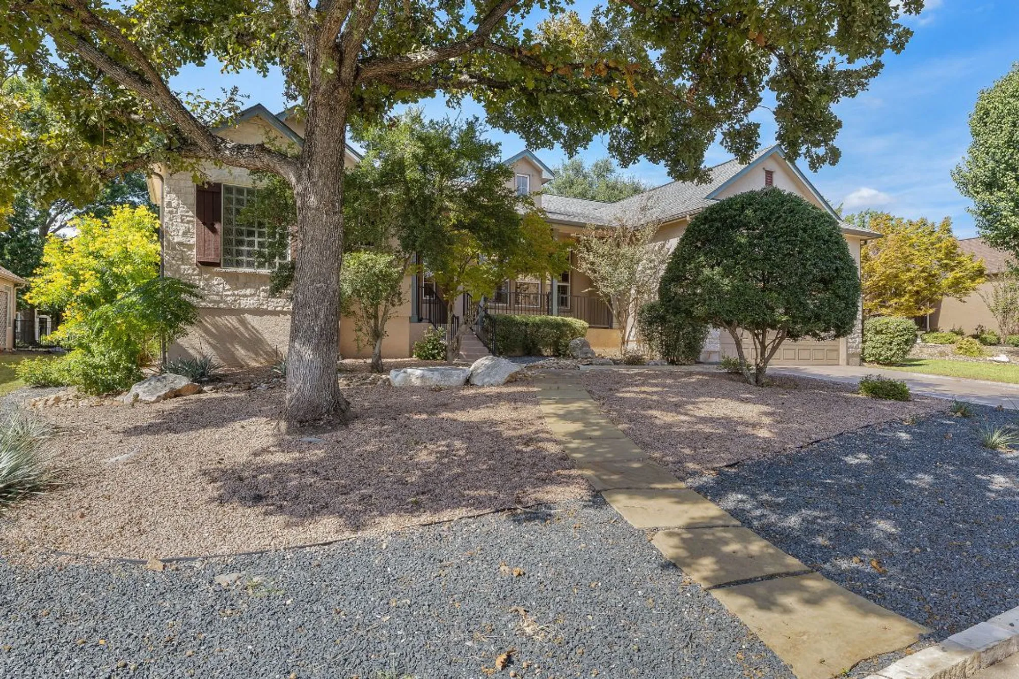 Property Slideshow image 3 of 36 | 105 liatris ln, Georgetown, TX, 78633