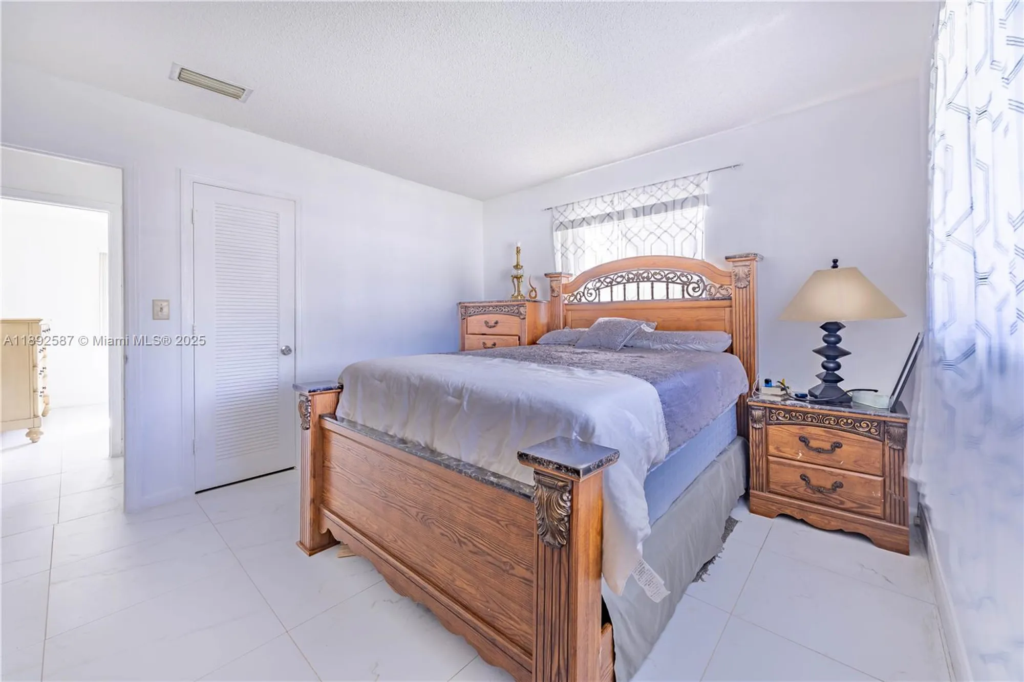 Property Slideshow image 19 of 33 | 6715 nw 12th st, Margate, FL, 33063