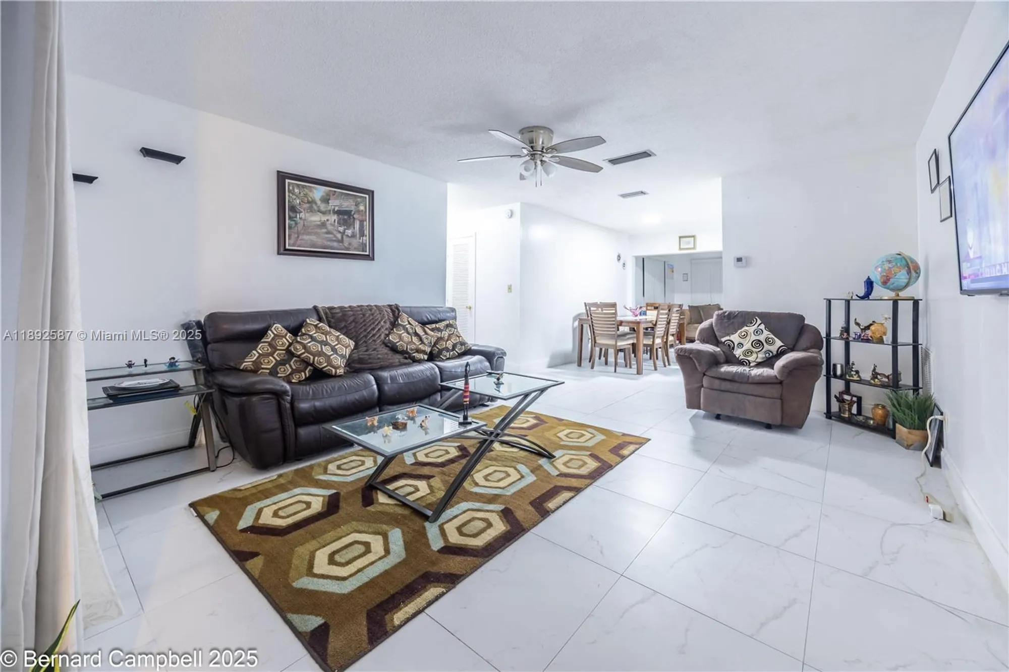 Property Slideshow image 12 of 33 | 6715 nw 12th st, Margate, FL, 33063