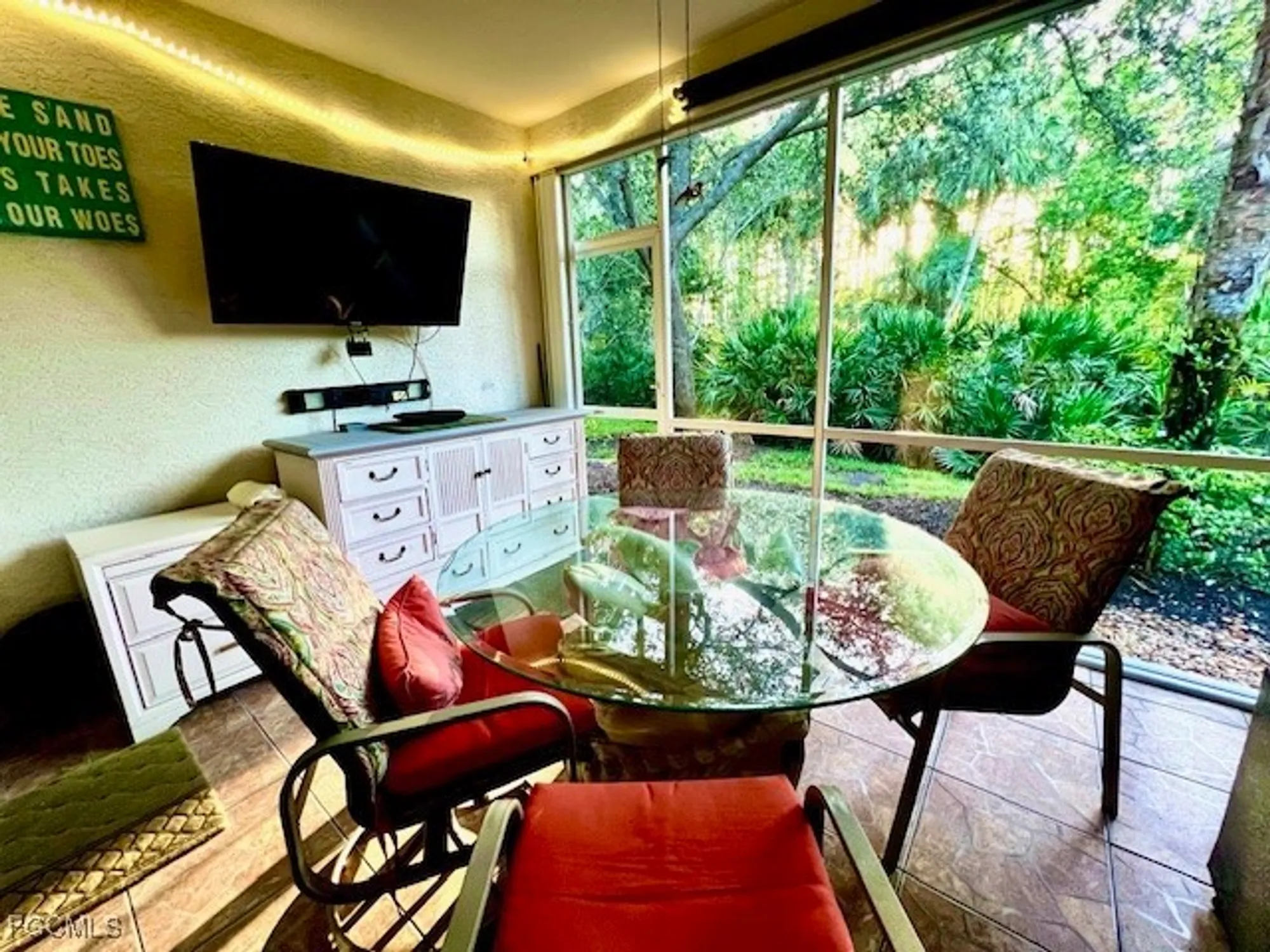 Property Slideshow image 16 of 42 | 9603 hemingway ln 4001, Fort Myers, FL, 33913