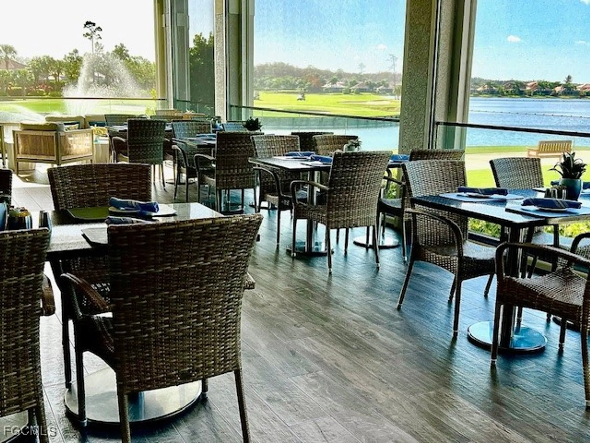 Property Slideshow image 28 of 42 | 9603 hemingway ln 4001, Fort Myers, FL, 33913