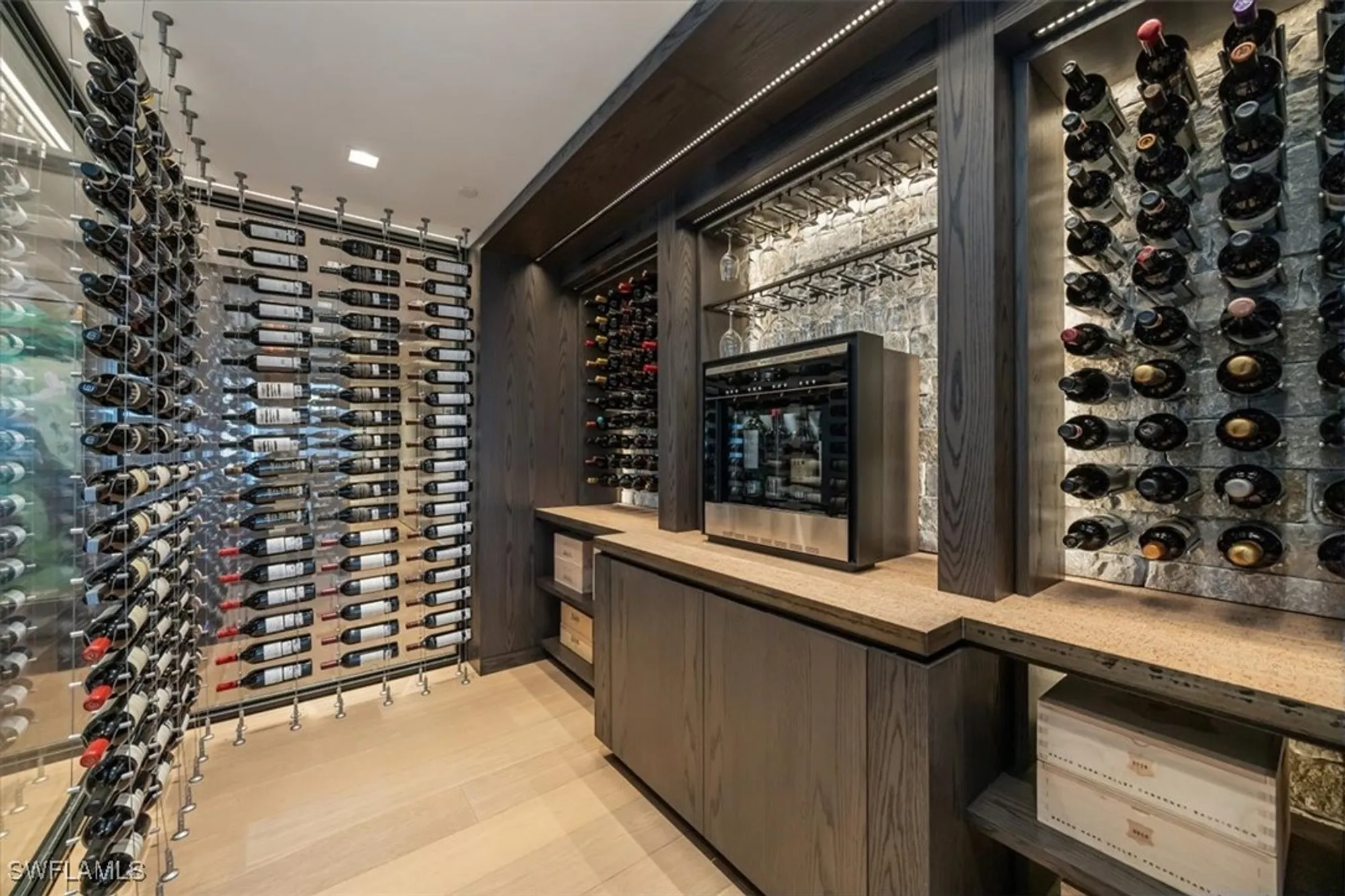 Property Slideshow image 15 of 50 | 6897 grenadier blvd 1701, Naples, FL, 34108