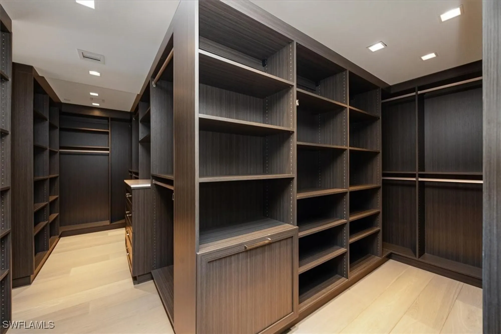 Property Slideshow image 24 of 50 | 6897 grenadier blvd 1701, Naples, FL, 34108