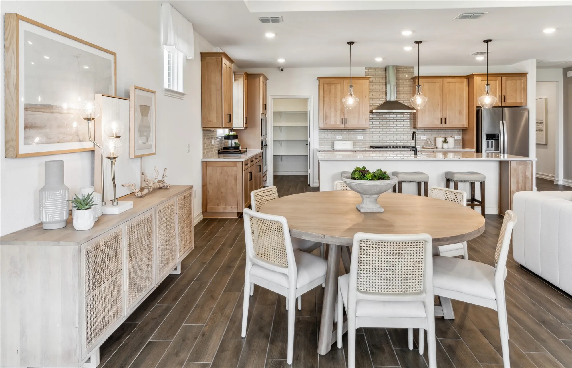 Property Slideshow image 9 of 20 | 912 cormorant dr, Mckinney, TX, 75071