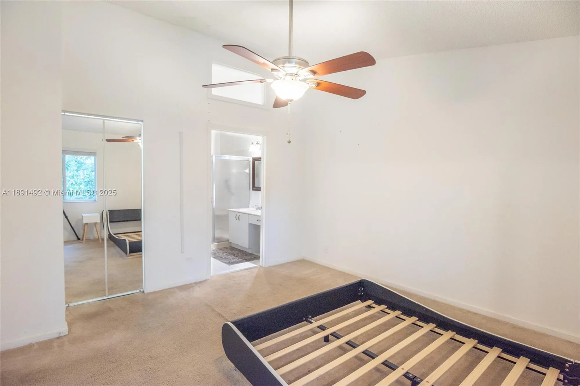 Property Slideshow image 17 of 33 | 5016 rose hill dr 2303, Boynton Beach, FL, 33437