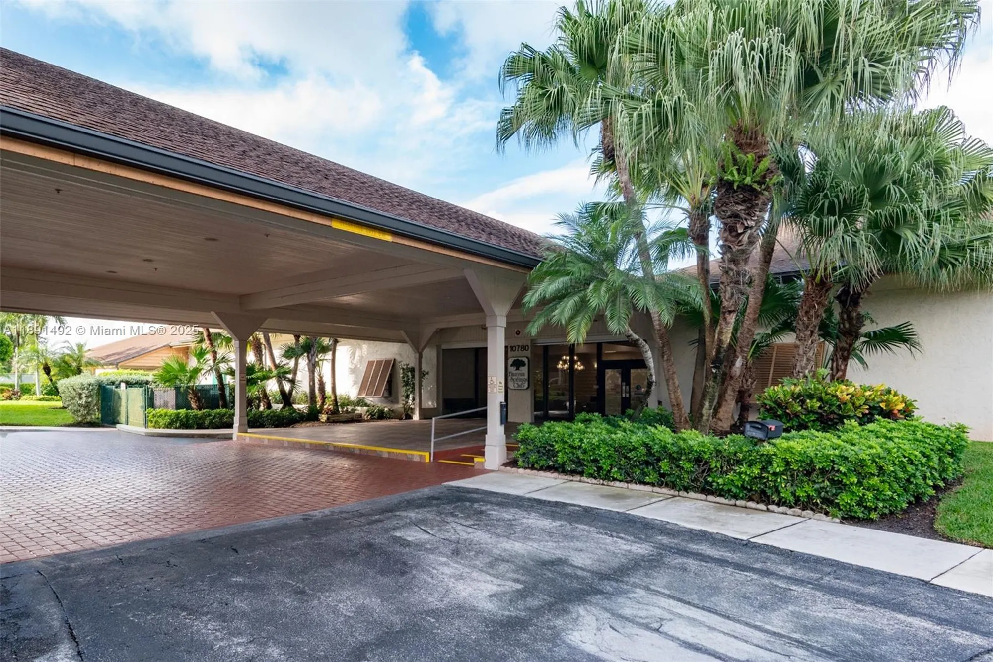 Property Slideshow image 25 of 33 | 5016 rose hill dr 2303, Boynton Beach, FL, 33437