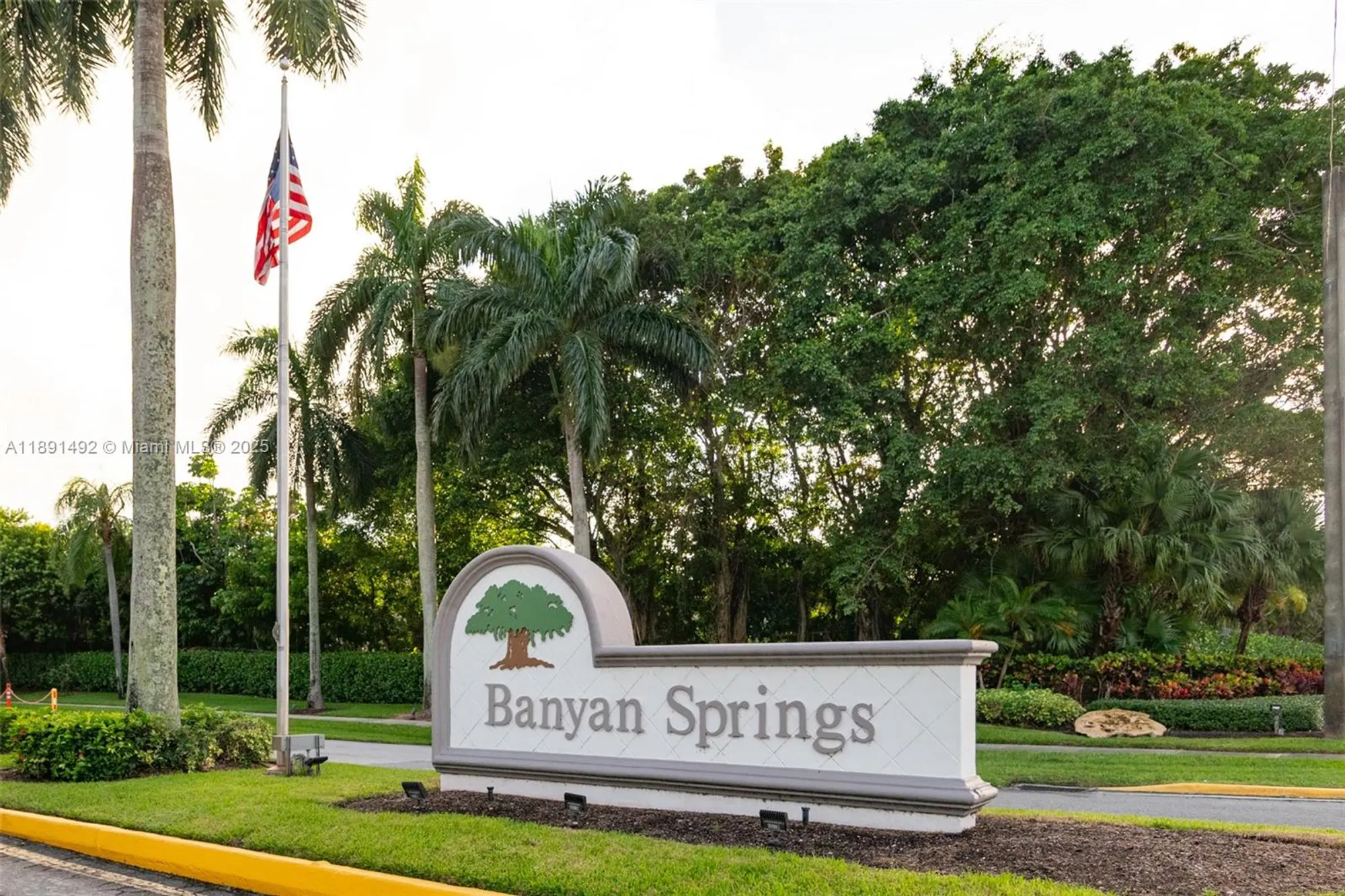 Property Slideshow image 2 of 33 | 5016 rose hill dr 2303, Boynton Beach, FL, 33437