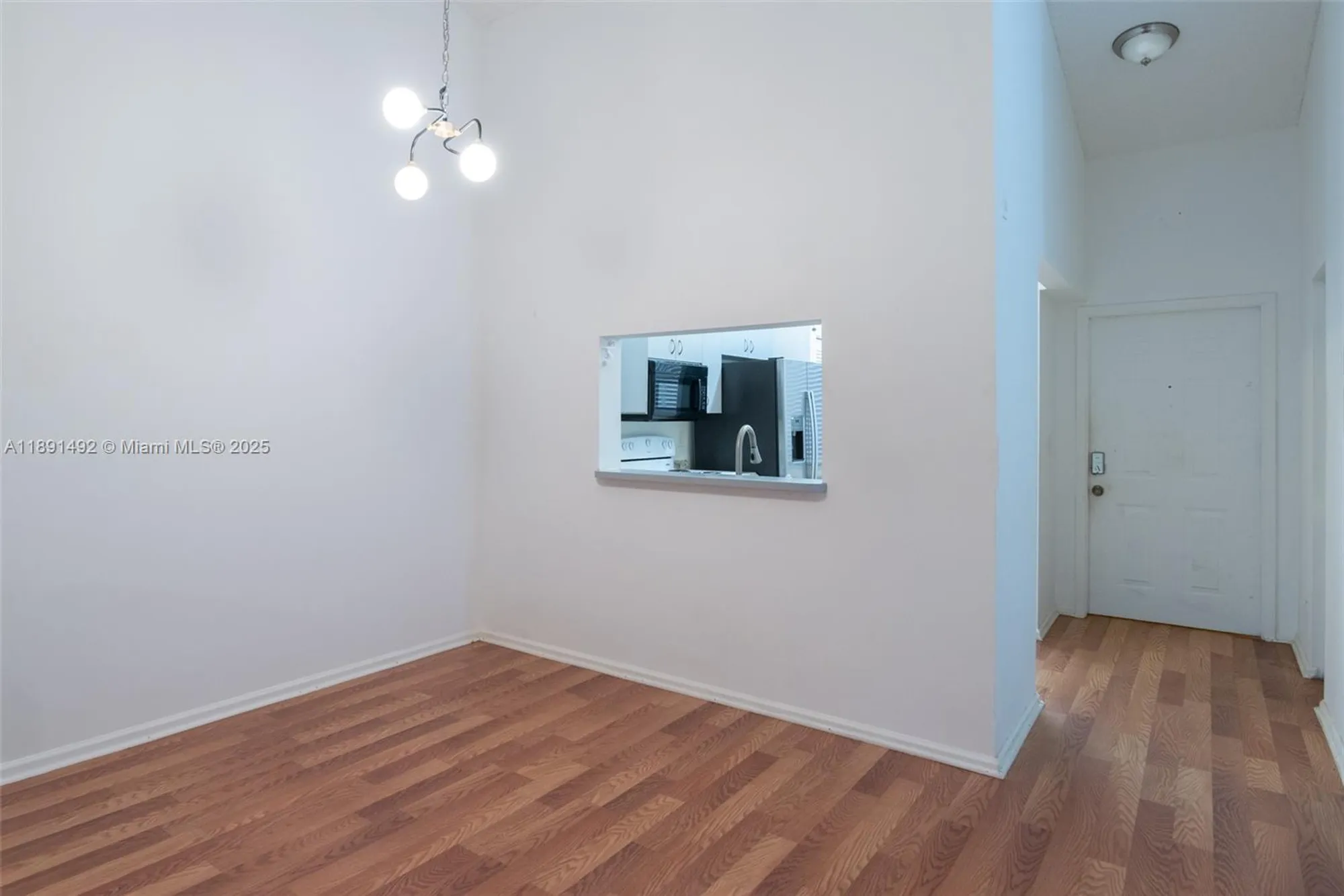 Property Slideshow image 9 of 33 | 5016 rose hill dr 2303, Boynton Beach, FL, 33437