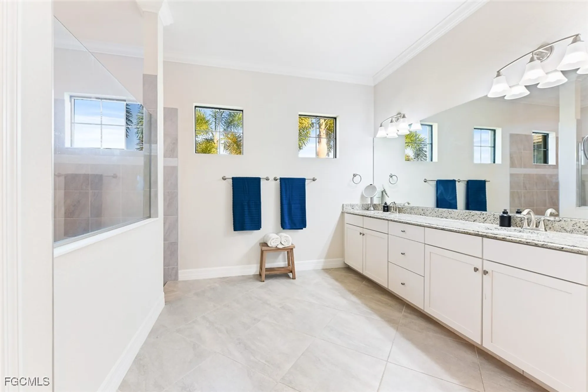 Property Slideshow image 11 of 25 | 17441 elkgrove ln, Estero, FL, 33928