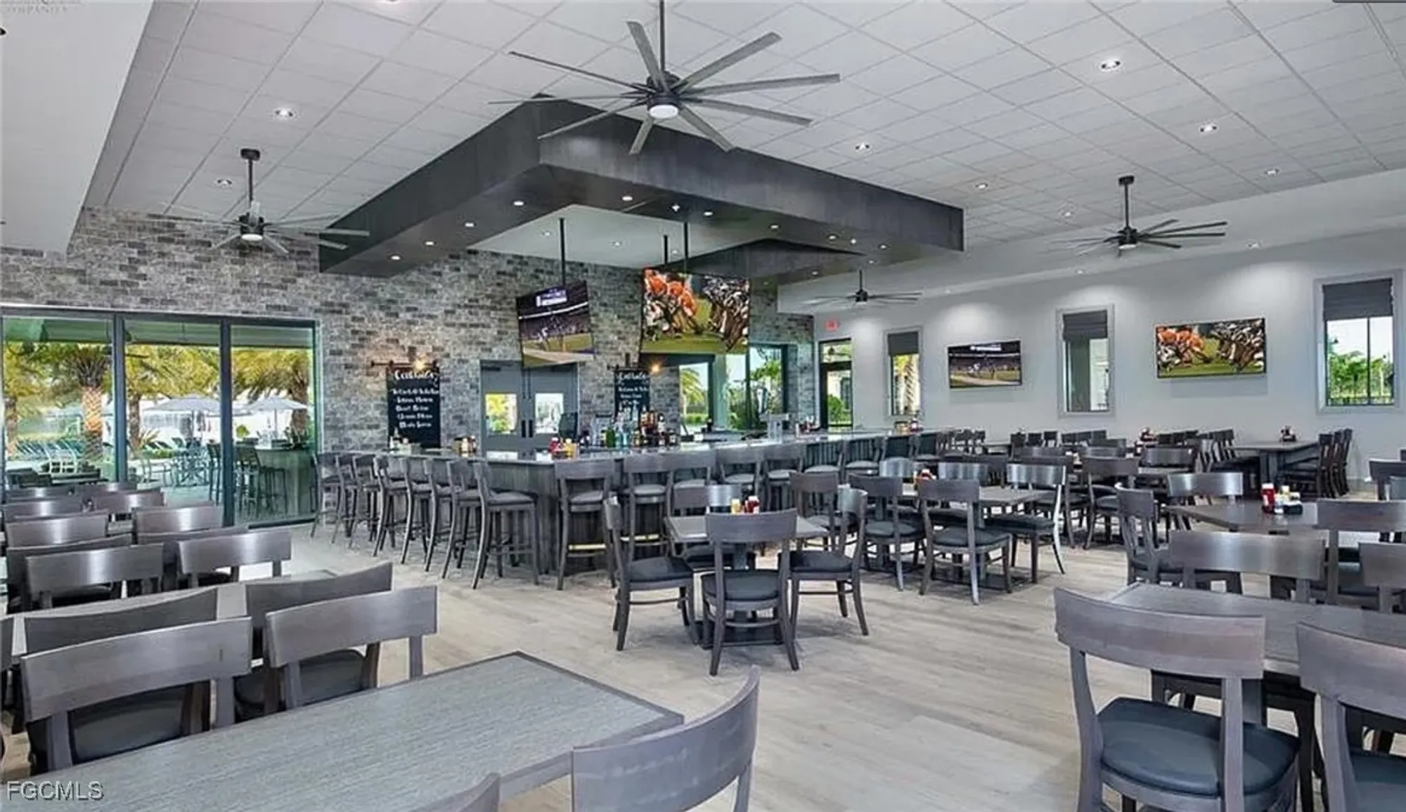 Property Slideshow image 24 of 25 | 17441 elkgrove ln, Estero, FL, 33928