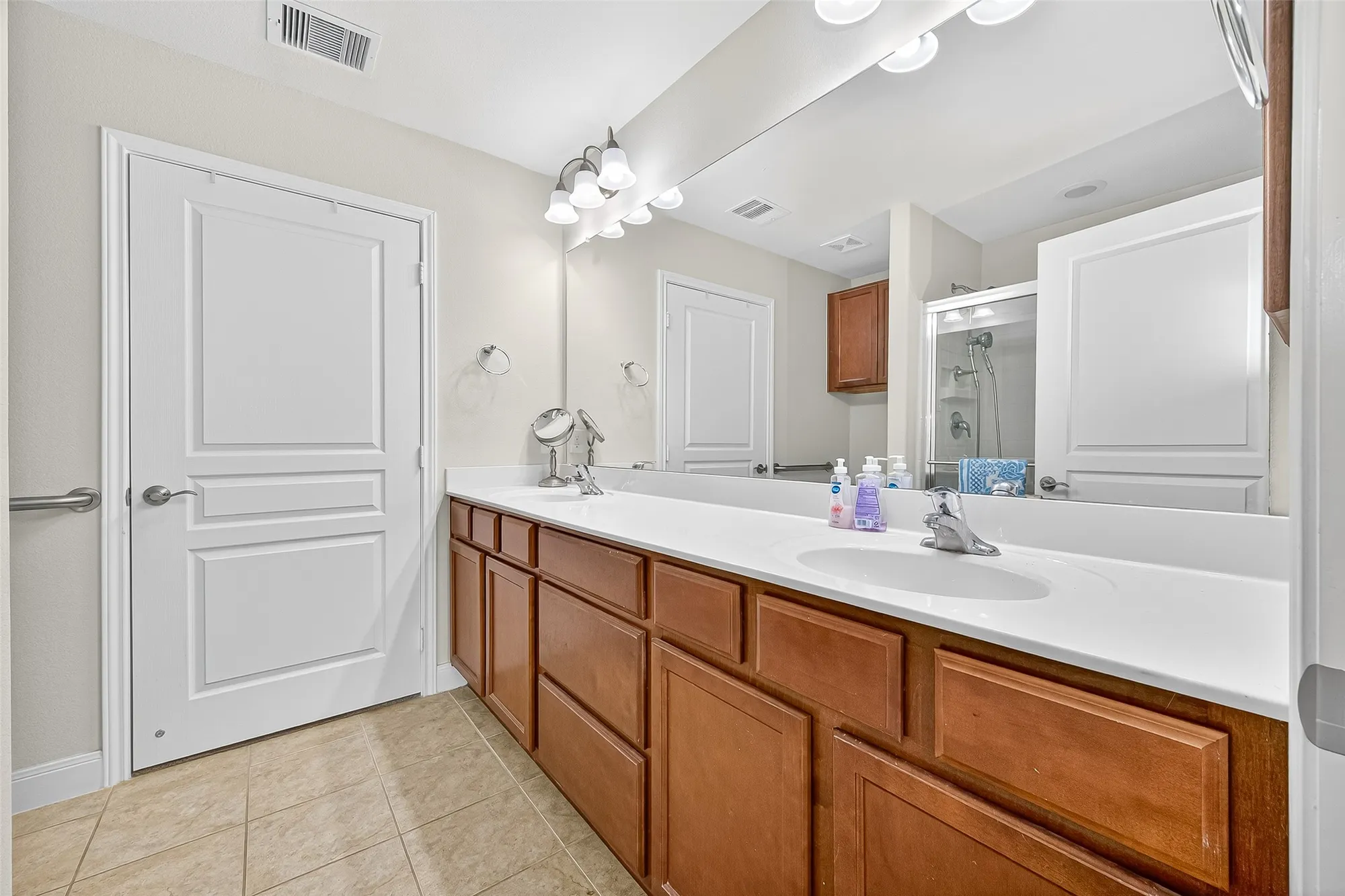 Property Slideshow image 38 of 47 | 2926 coral berry ct, Richmond, TX, 77469
