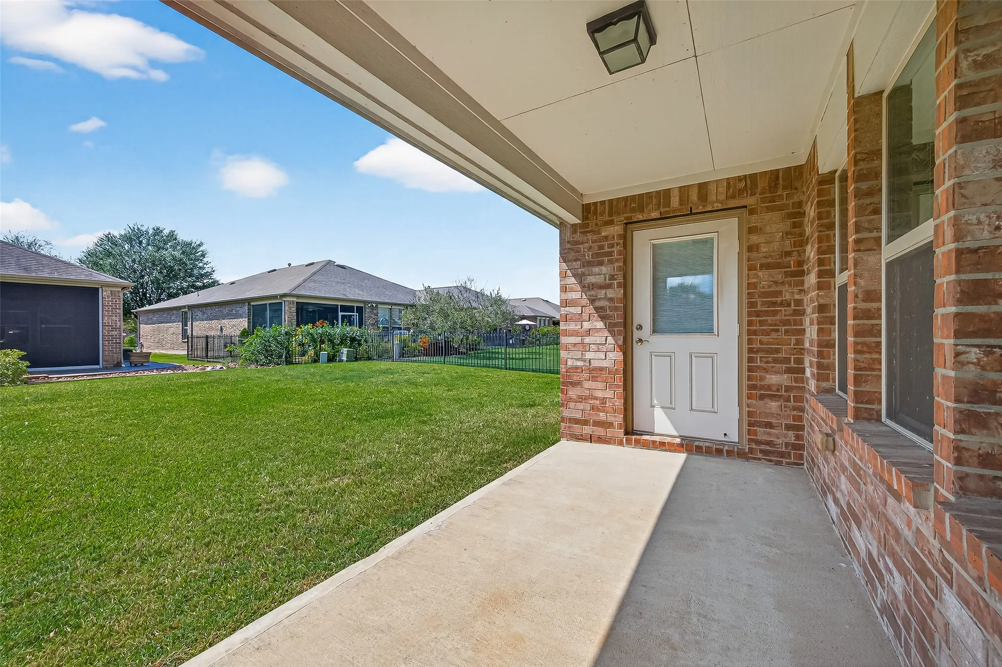 Property Slideshow image 43 of 47 | 2926 coral berry ct, Richmond, TX, 77469