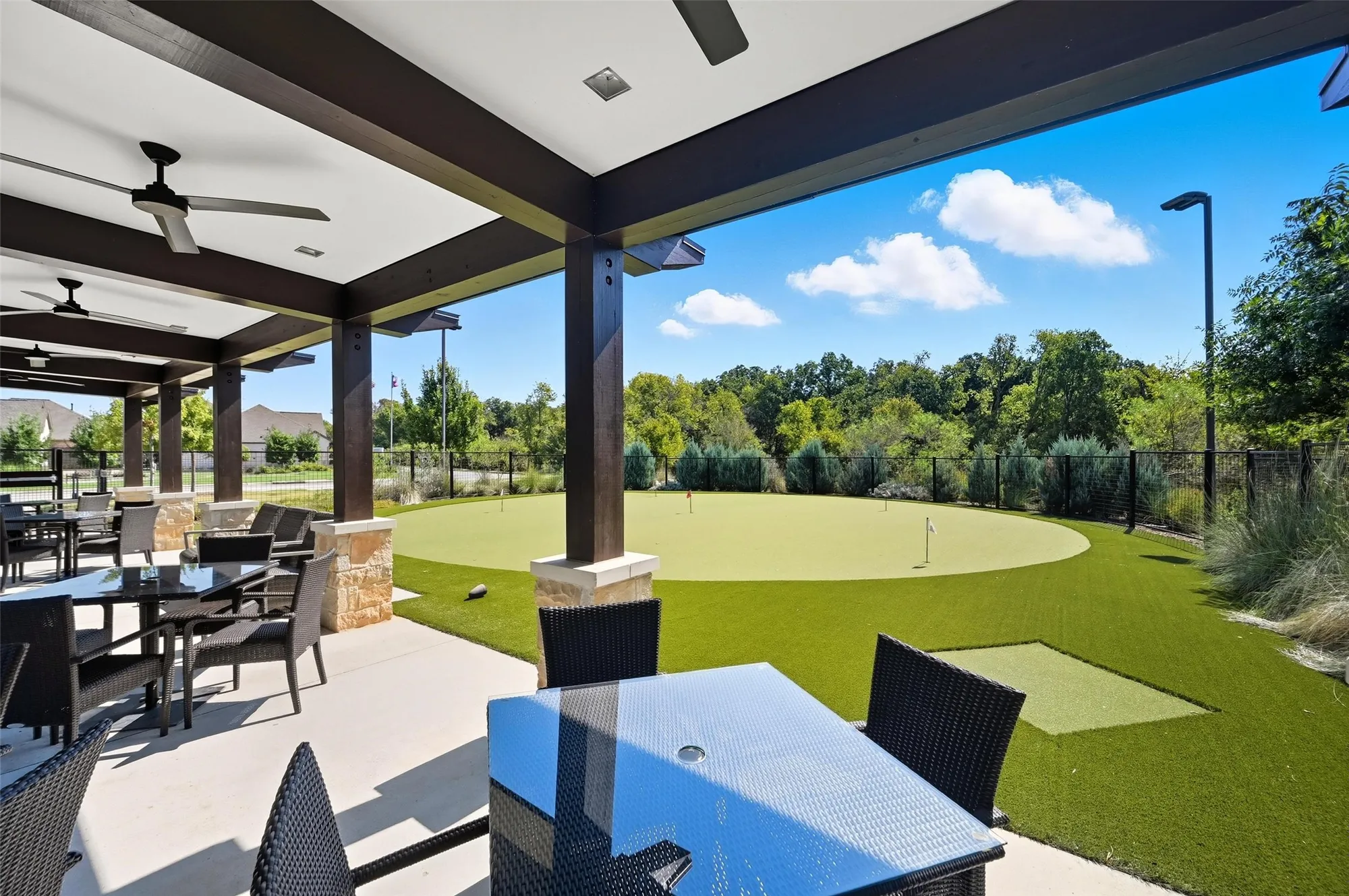 Property Slideshow image 26 of 34 | 1941 spotted fawn dr, Arlington, TX, 76005